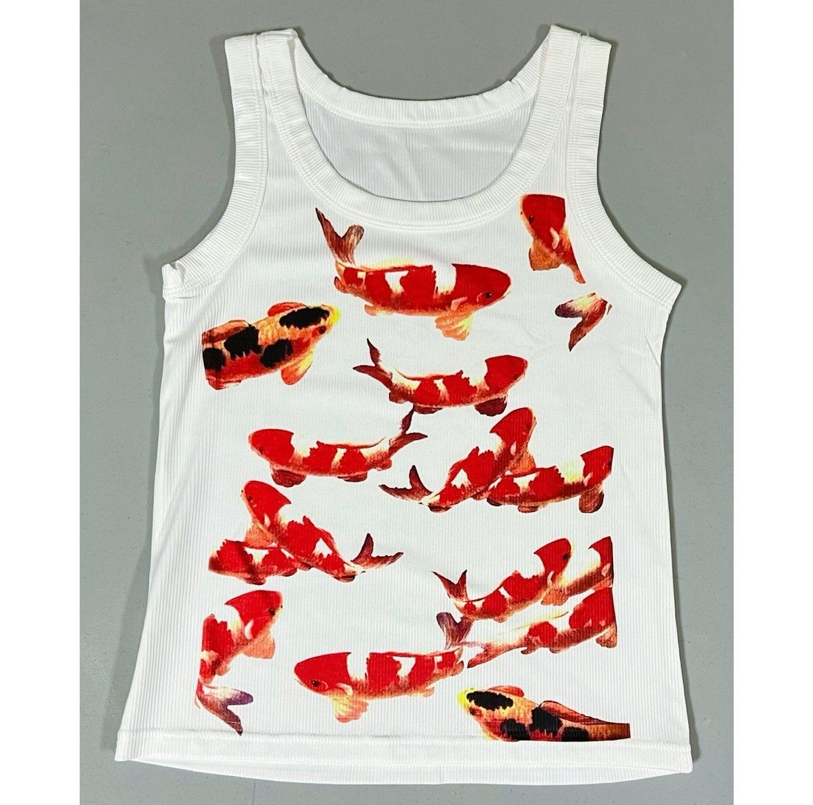 Vintage White Koi Fish Graphic Tank Top T-Shirt Camisole Size S 🎏✨ Size S / US 4 / IT 40 - 2 Thumbnail