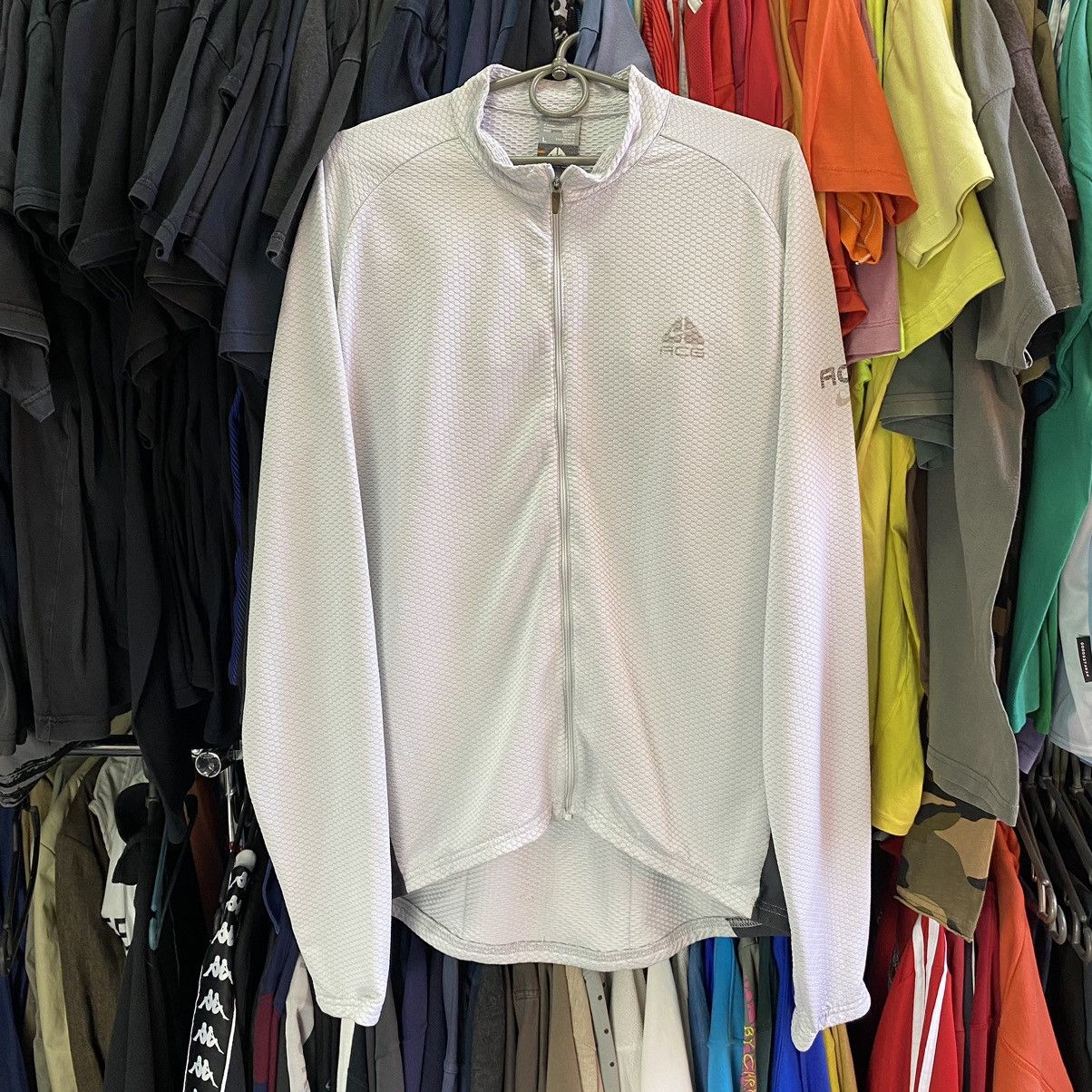 Vintage Vintage Nike ACG termo 1/3 zip 90’s sportswear sweatshirt Size US L / EU 52-54 / 3 - 1 Thumbnail