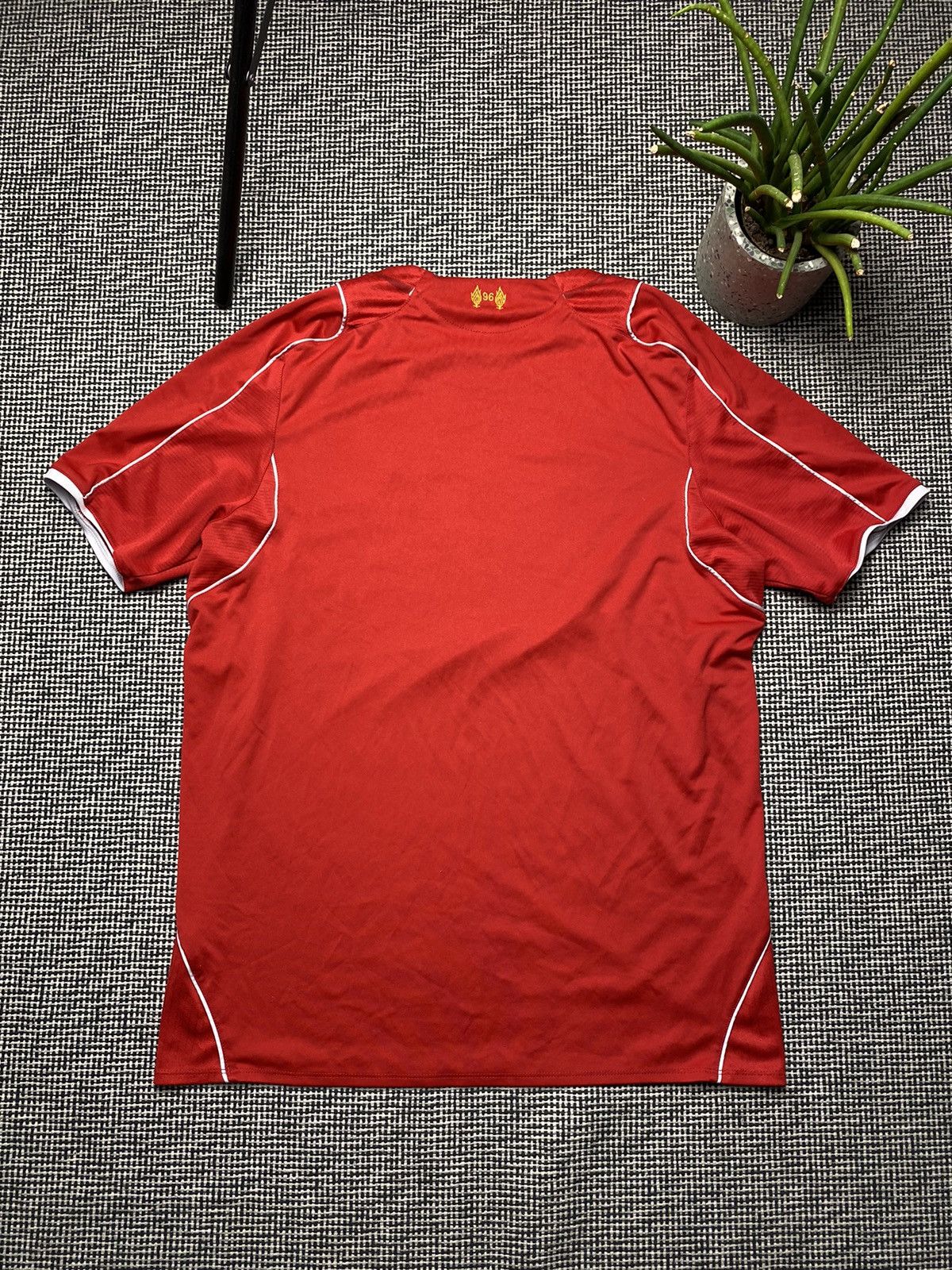 Warrior Rare Liverpool warrior vintage soccer jersey y2k Size US M / EU 48-50 / 2 - 11 Thumbnail