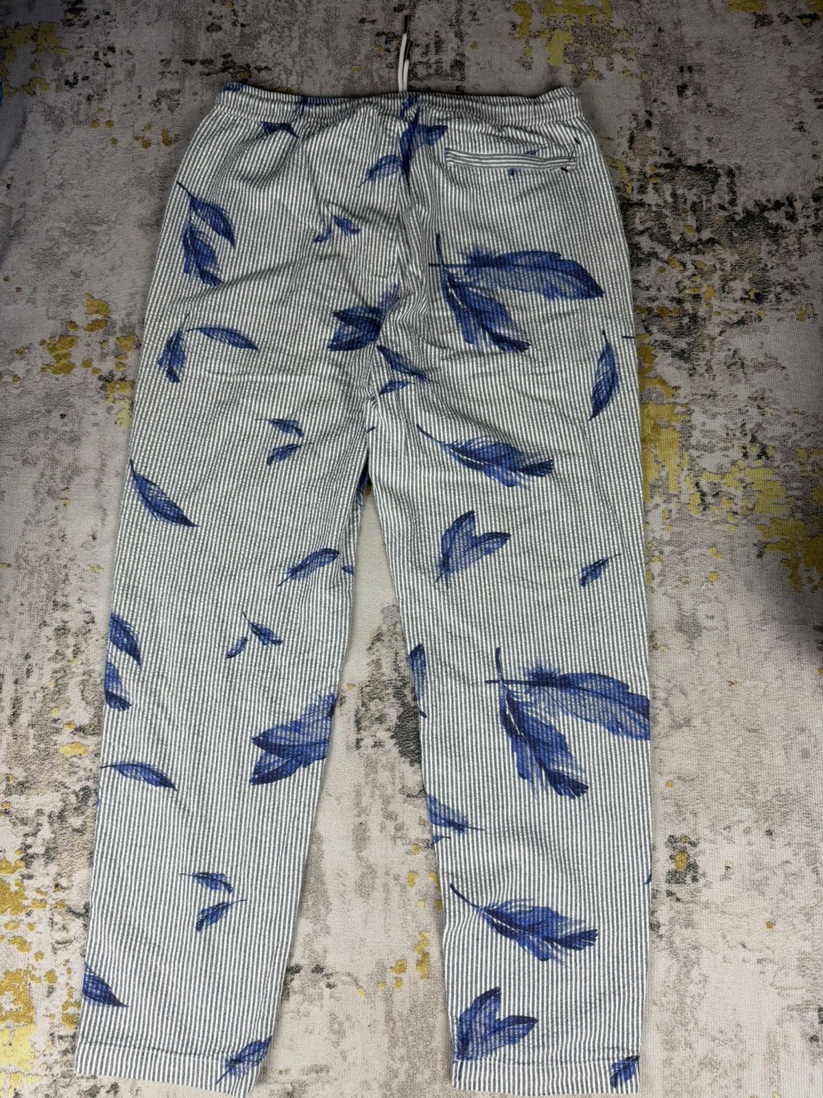 Kith Kith Seersucker Feather Flora Jogger Pants Size US 32 / EU 48 - 2 Thumbnail