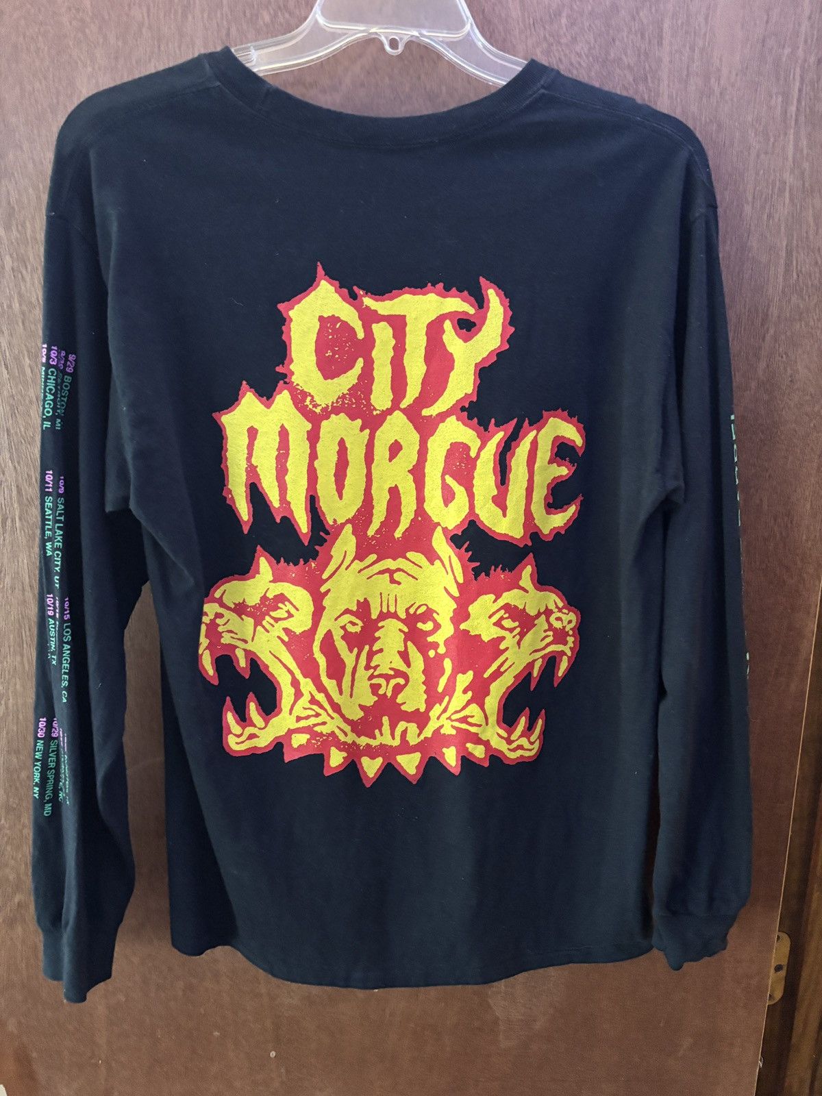 Band Tees City morgue bottom of the barrel 2021 longsleeve large Size US L / EU 52-54 / 3 - 3 Thumbnail