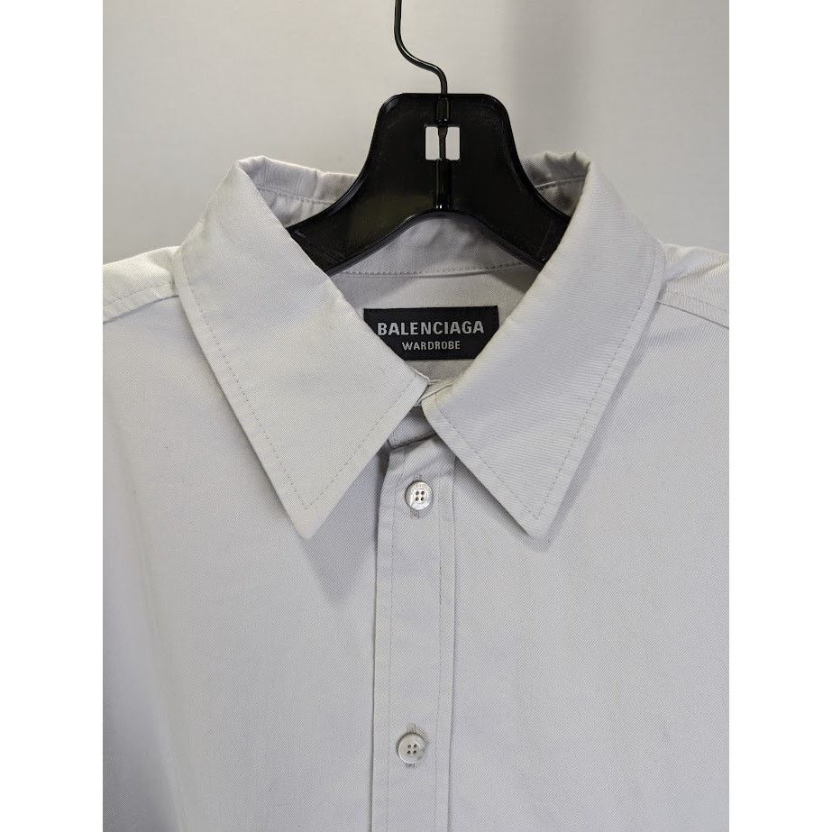Balenciaga o1rshd1 Padded Shirt Cotton Twill in Dirty White Size US S / EU 44-46 / 1 - 3 Thumbnail