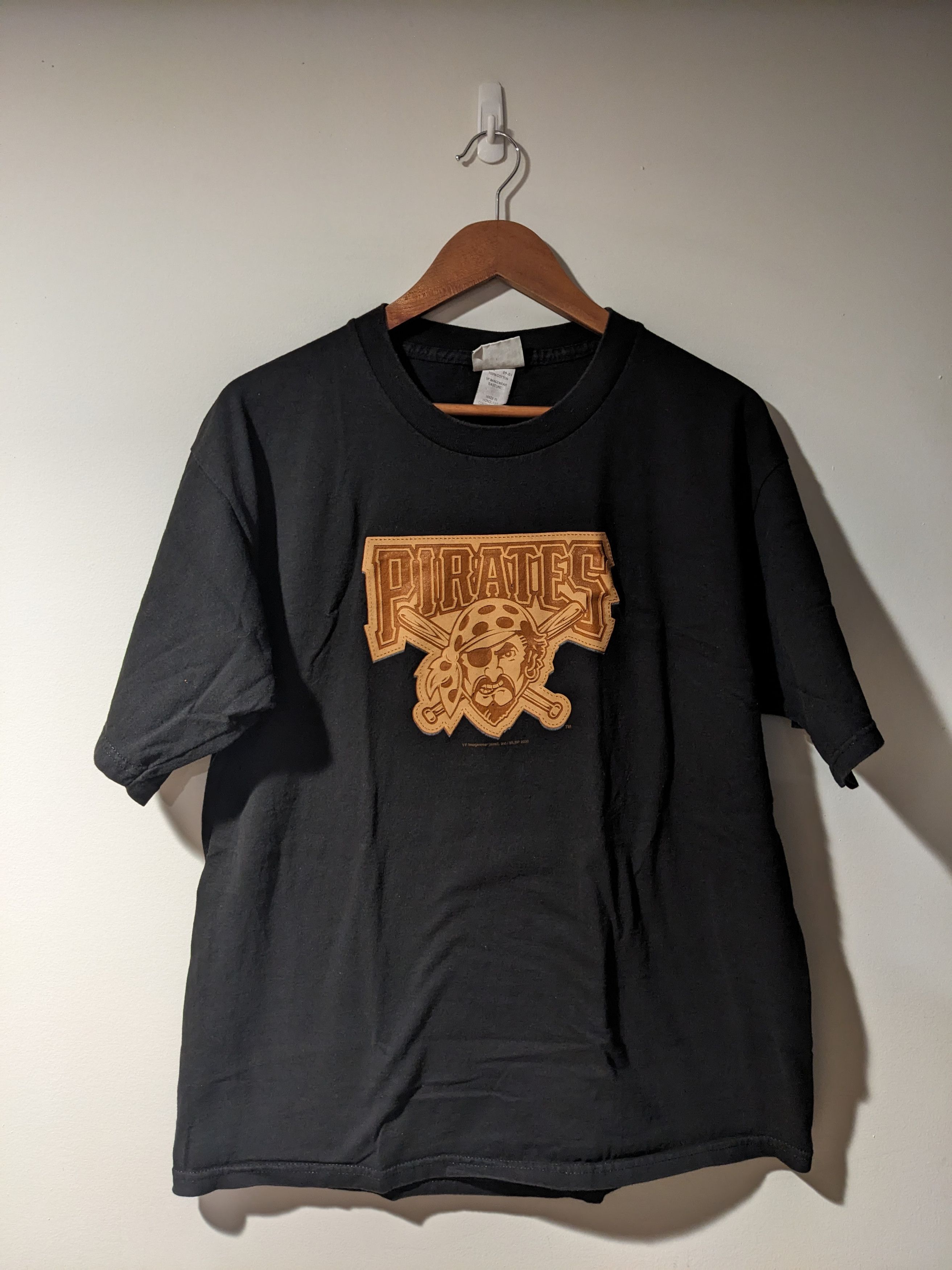 MLB × Vintage Vintage 2002 Pittsburgh Pirates Logo Lee Sport T-Shirt Size US L / EU 52-54 / 3 - 1 Thumbnail