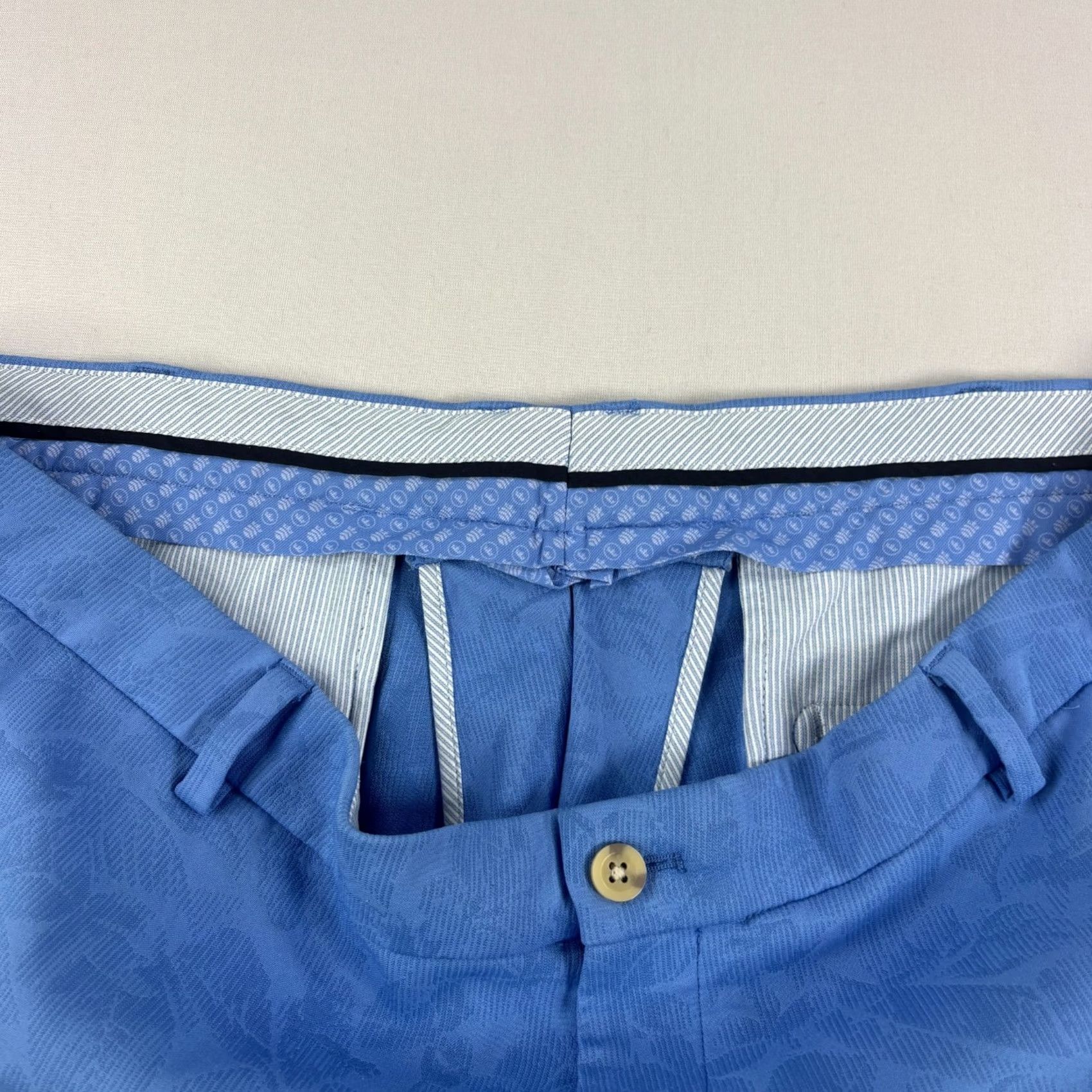Peter Millar Peter Millar Shorts Mens Size 40 Blue Chino Salem Performance Golf Stretch Shirt? Size US 40 / EU 56 - 2 Thumbnail