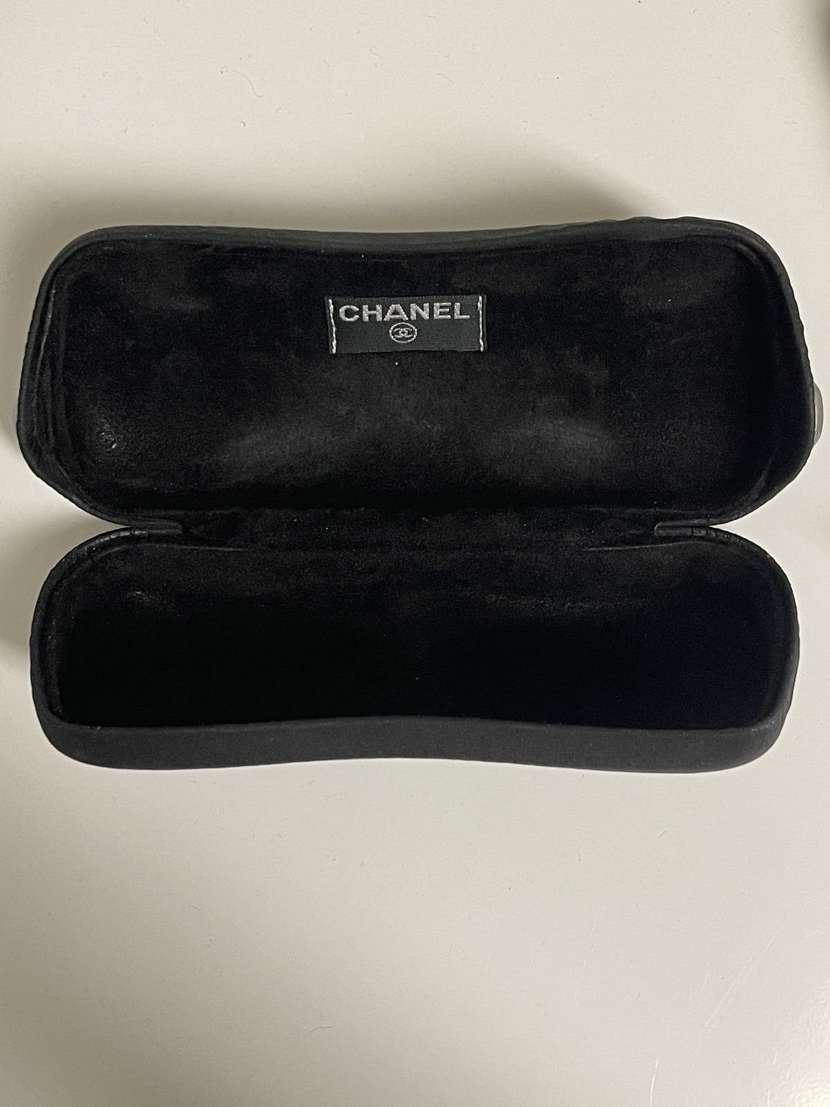 Chanel × Vintage Chanel 5009 Iridescent Rainbow Quilted 90’s Sunglasses Size ONE SIZE - 15 Thumbnail