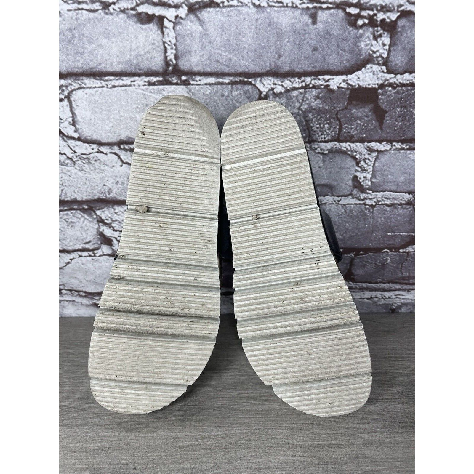 Mephisto Mephisto Silver Leather Black Patent Toe Strap Cork Wedge Sa Size US 8 / IT 38 - 9 Thumbnail