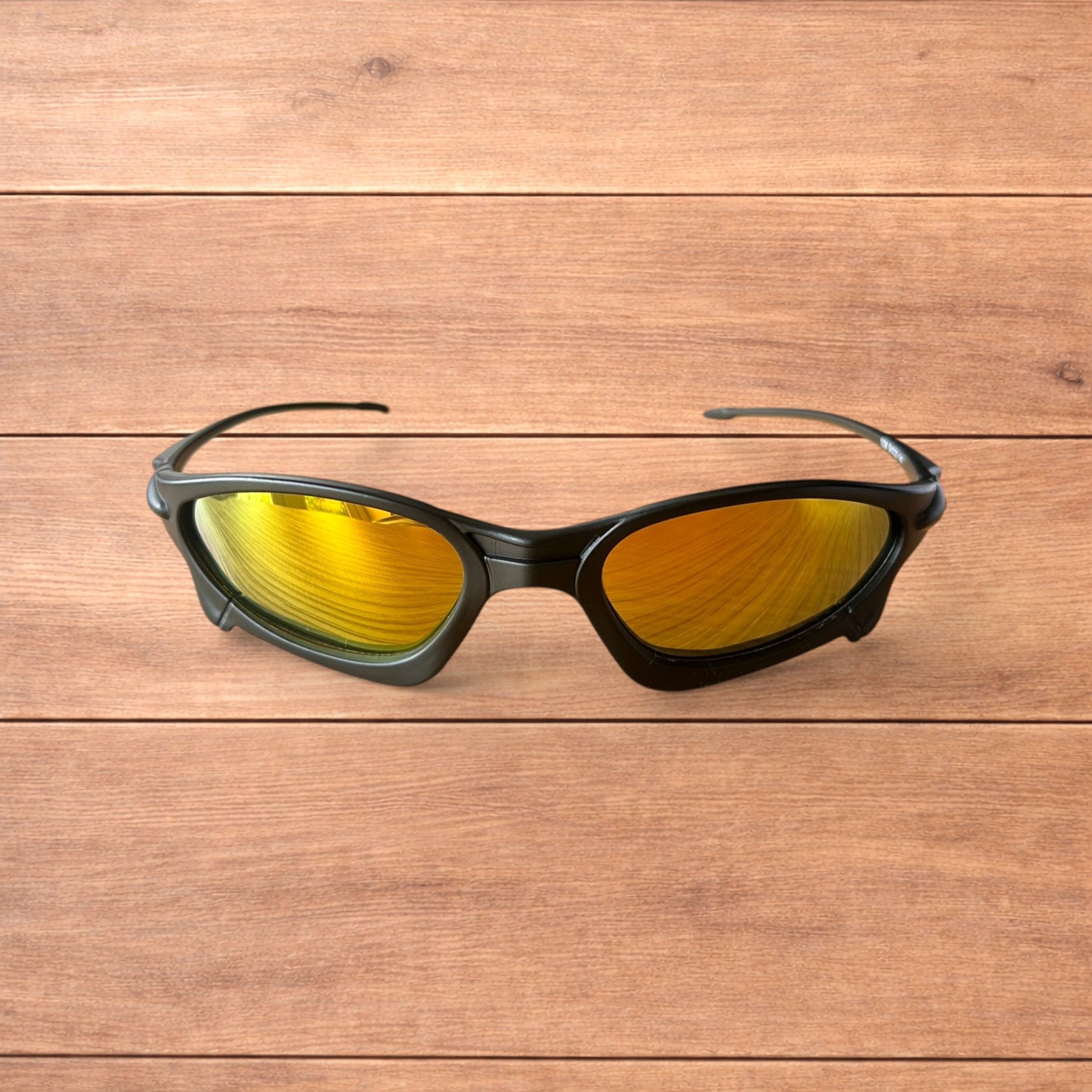 Japanese Brand Insane polarised sunglasses in black with orange lens. Size ONE SIZE - 4 Thumbnail