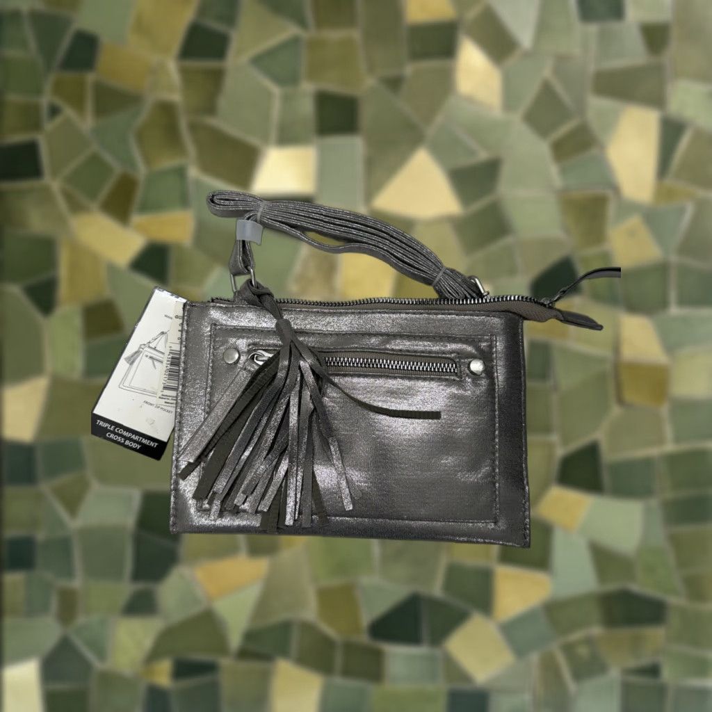 Vintage No Boundaries Womens Purse Gray Metallic Marie Crossbody Triple Compartment NWTs Size ONE SIZE - 1 Thumbnail