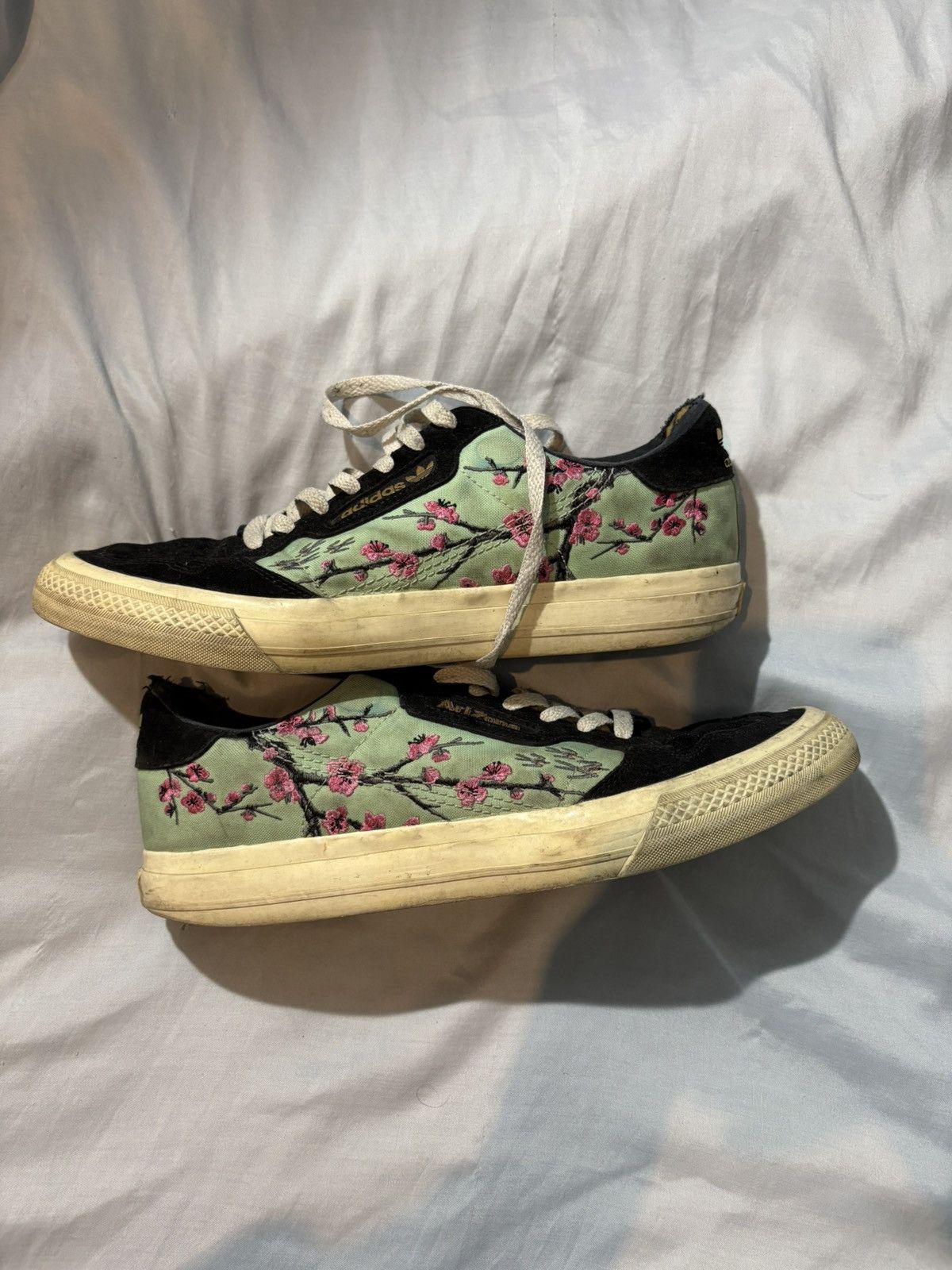 Adidas AriZona x Continental Vulc 'Iced Tea With Lemon Flavor Size US 10.5 / EU 43-44 - 4 Thumbnail