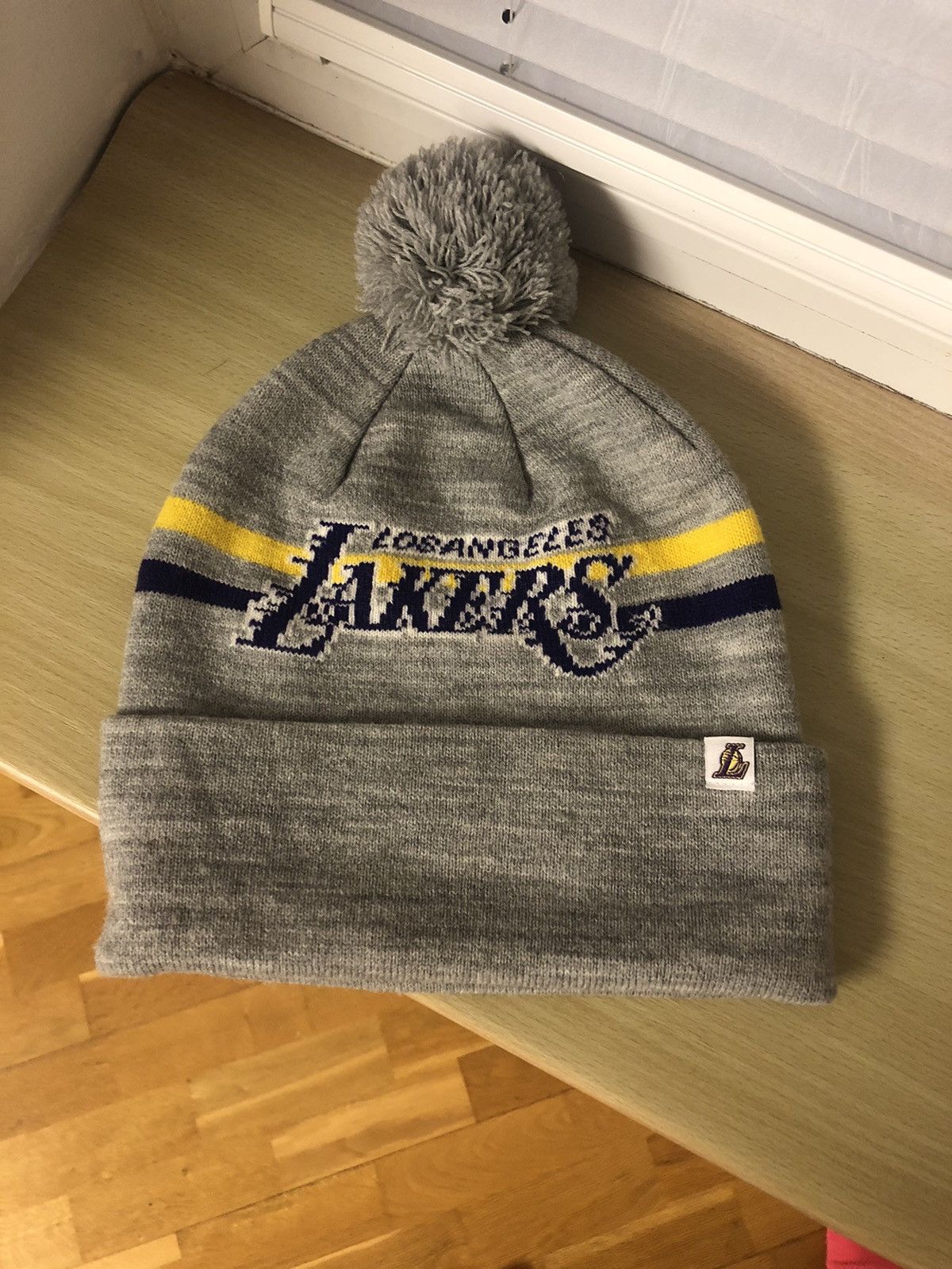 NBA × Vintage LOS ANGELES LAKERS NBA VINTAGE BEANIE HAT CAP Size ONE SIZE - 1 Thumbnail