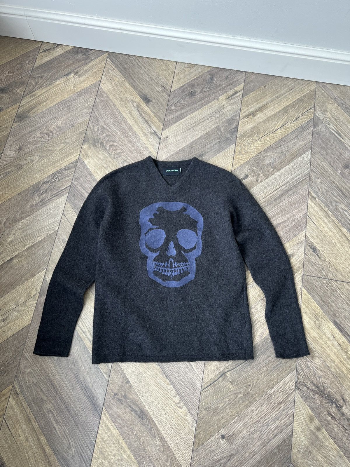 Designer × Vintage × Zadig & Voltaire Vintage Zadig & Voltaire Wool Skull V-Neck Sweater Pullover Size S / US 4 / IT 40 - 1 Thumbnail