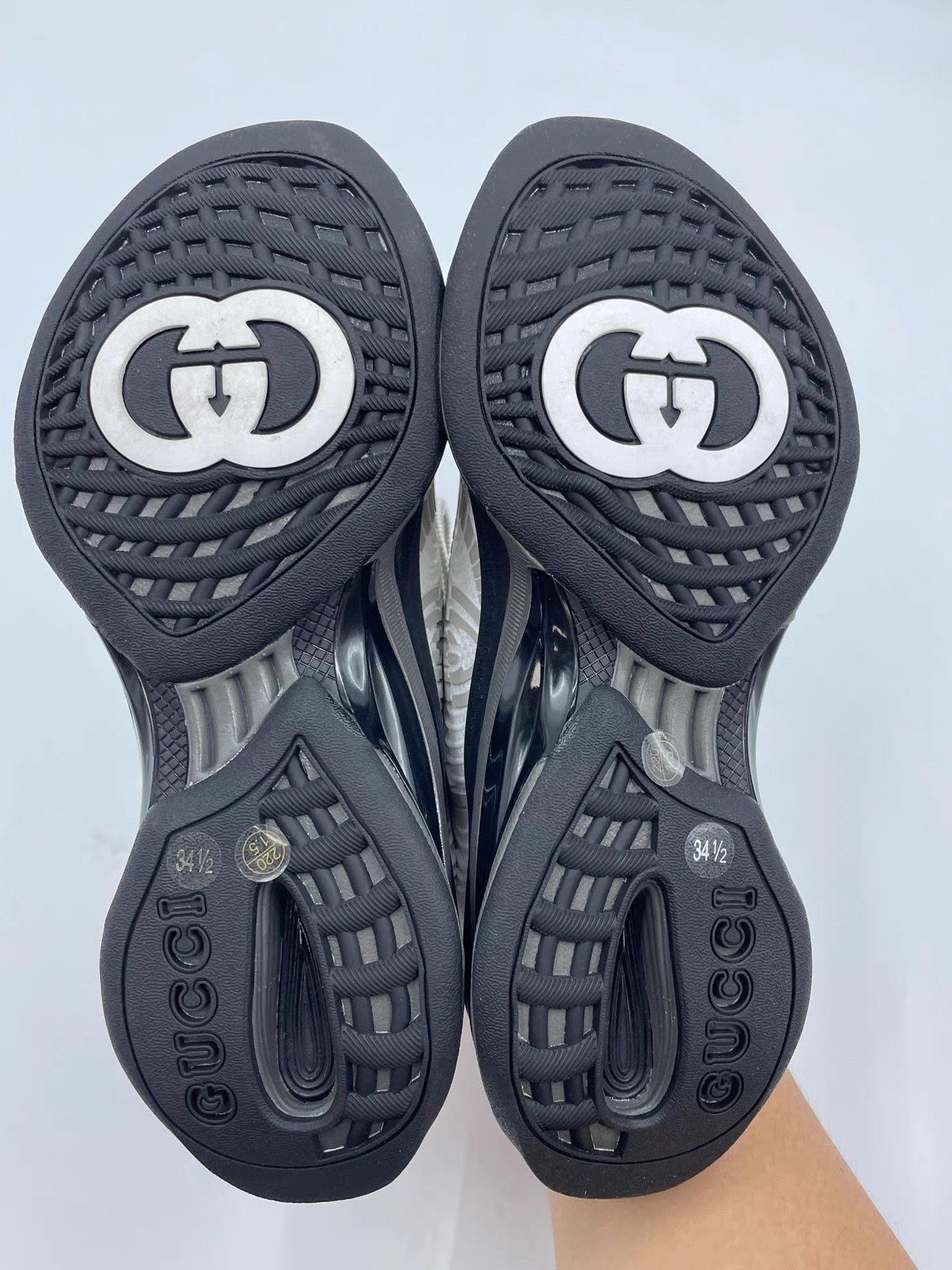 Gucci GUCCI RUN Low-Top Casual Shoes K2 Size US 4.5 / IT 34.5 - 5 Thumbnail