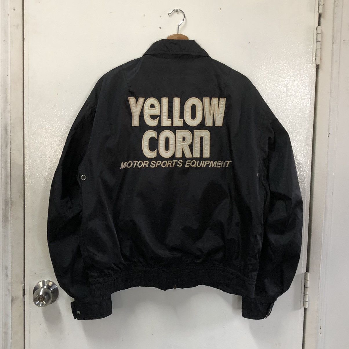 YELLOW CORN VTG Yellow Corn Big Logo Rider Biker Racing Bomber Jacket Size US L / EU 52-54 / 3 - 2 Thumbnail