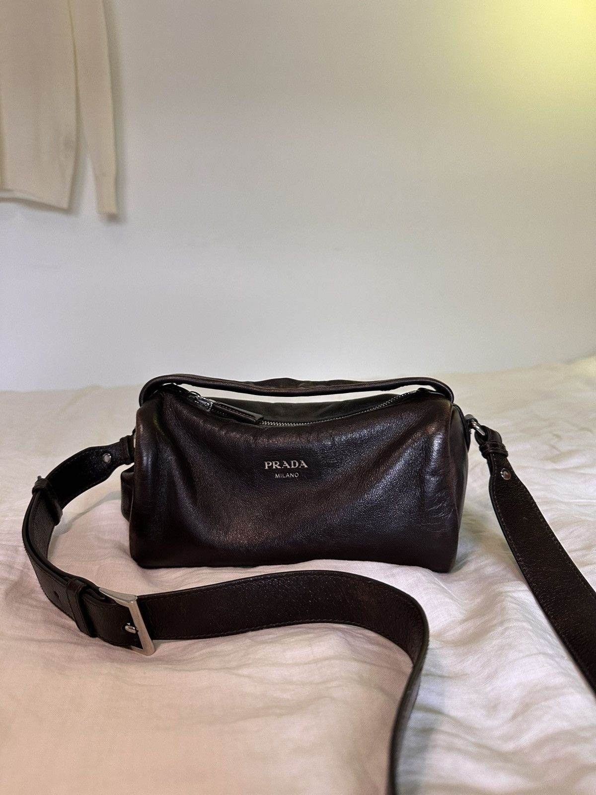 Prada Antiqued leather shoulder bag Size ONE SIZE - 1 Thumbnail