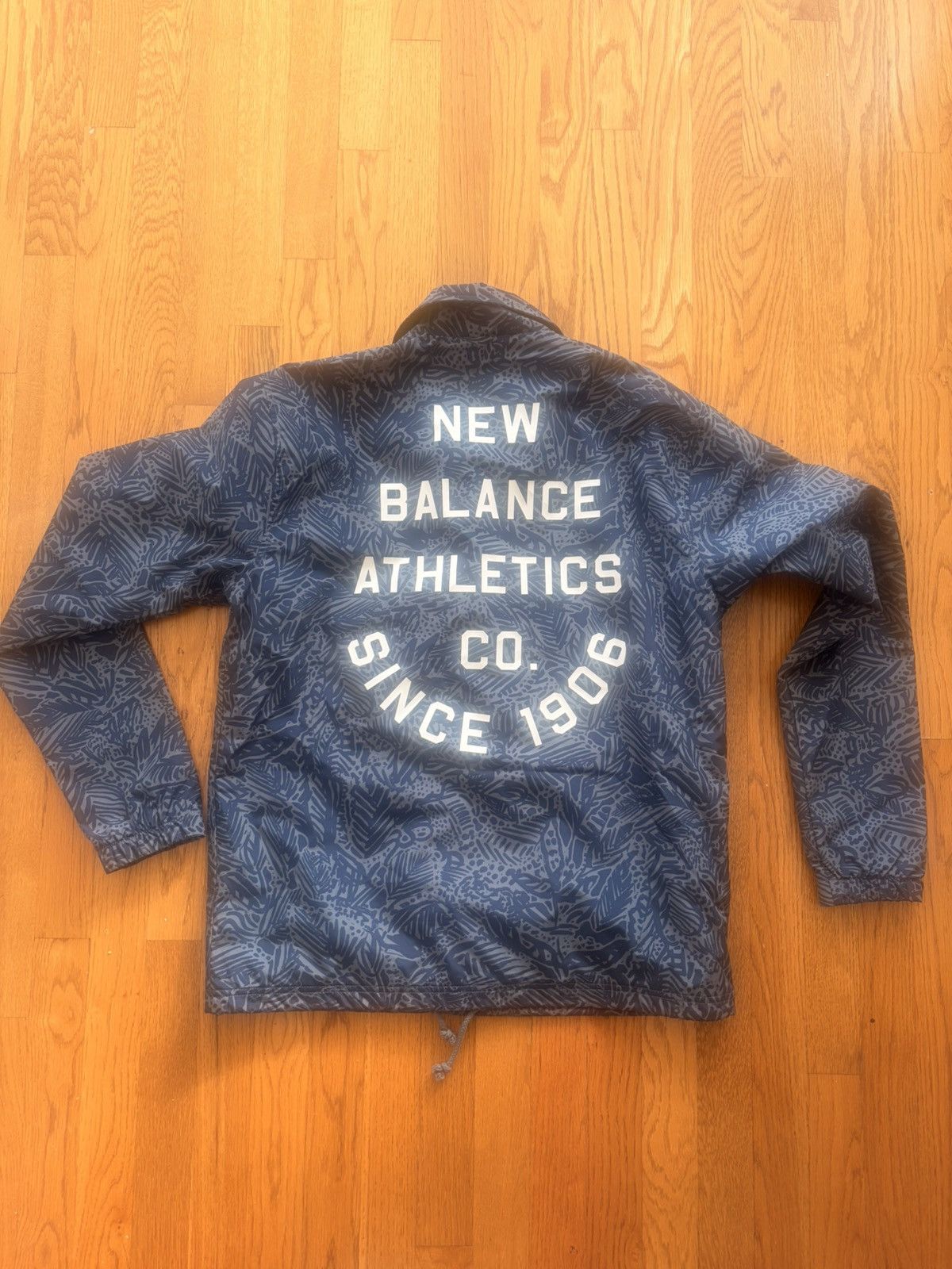 New Balance New Balance Men’s Coach Jacket Size US M / EU 48-50 / 2 - 2 Thumbnail