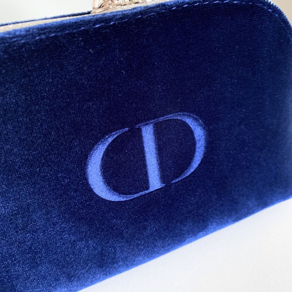 Dior Dior navy velour zippy pouch Size ONE SIZE - 12 Thumbnail