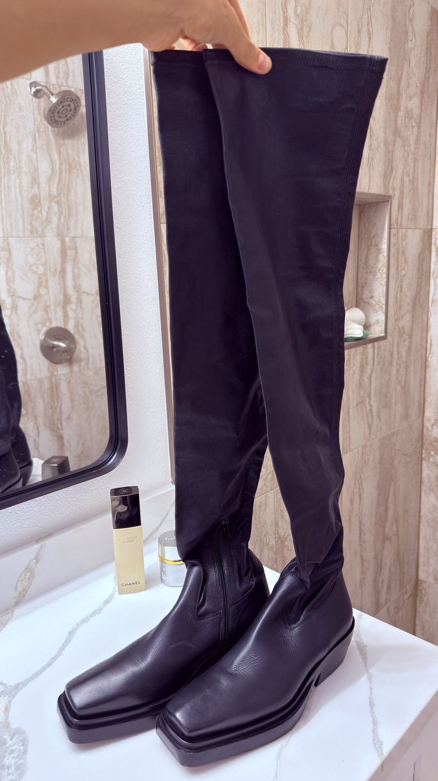 Bottega Veneta The Over the knee leather lean boot - black Size US 8.5 / IT 38.5 - 8 Thumbnail