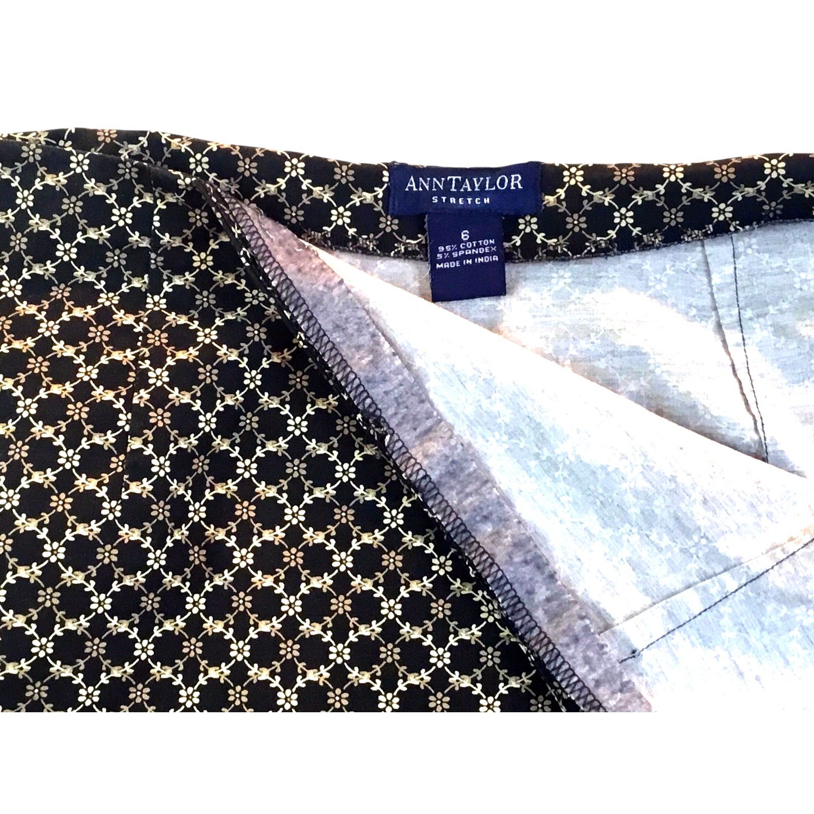 Ann Taylor Ann Taylor Stretch Skirt Side Zip Size 6 Brown Tan Print Size 28" / US 6 / IT 42 - 4 Thumbnail
