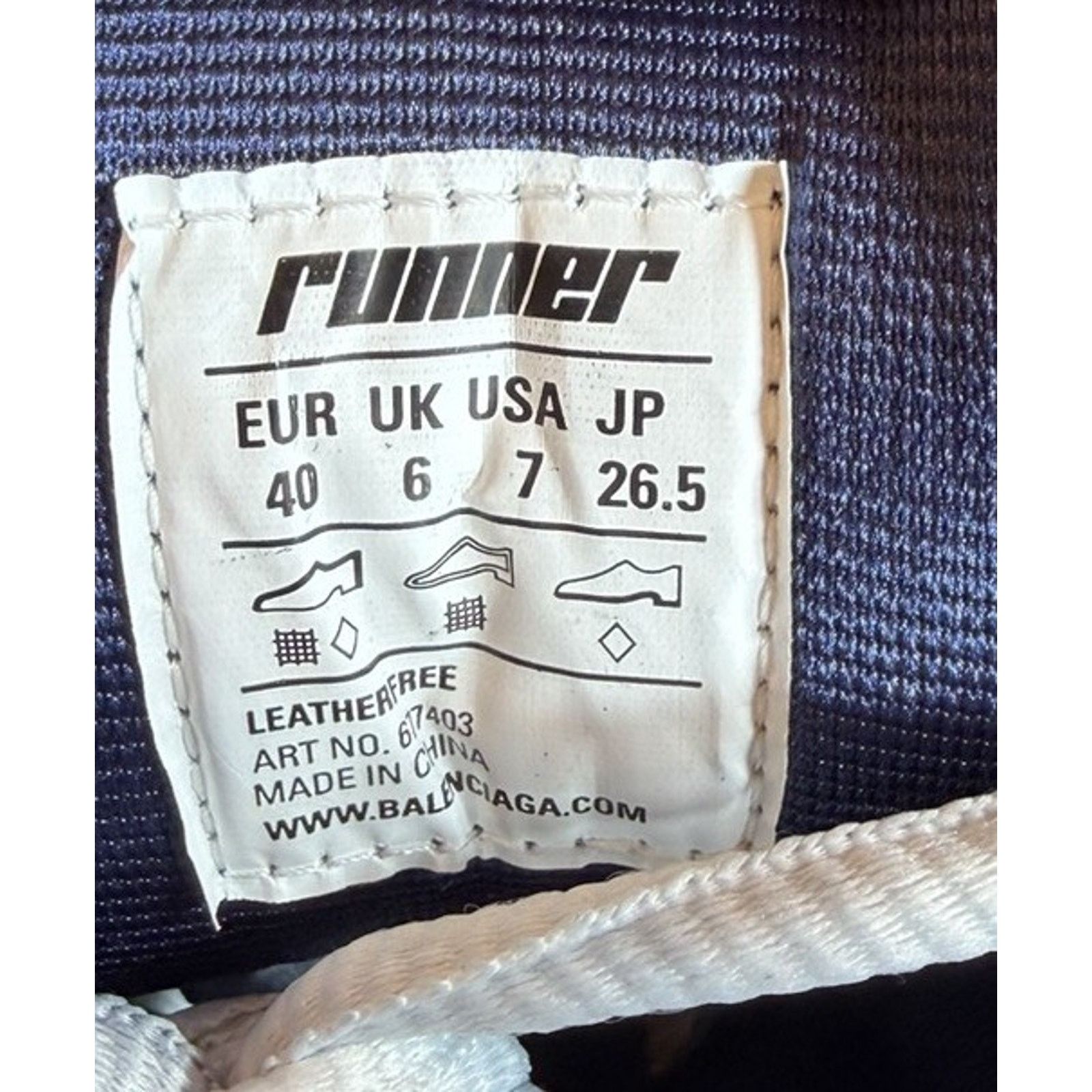 Balenciaga Size 40EU/7US - Balenciaga Runner Grey Blue Yellow NEW! Size US 7 / EU 40 - 8 Thumbnail