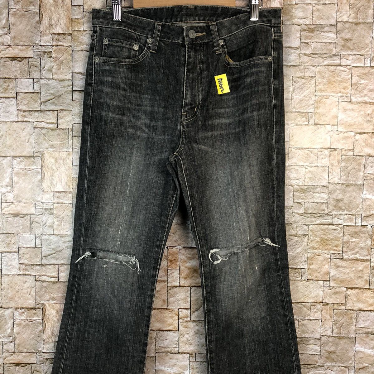 Japanese Brand Uniqlo japan Black ripped Distressed Denim Pants #A1012 Size US 28 / EU 44 - 5 Thumbnail