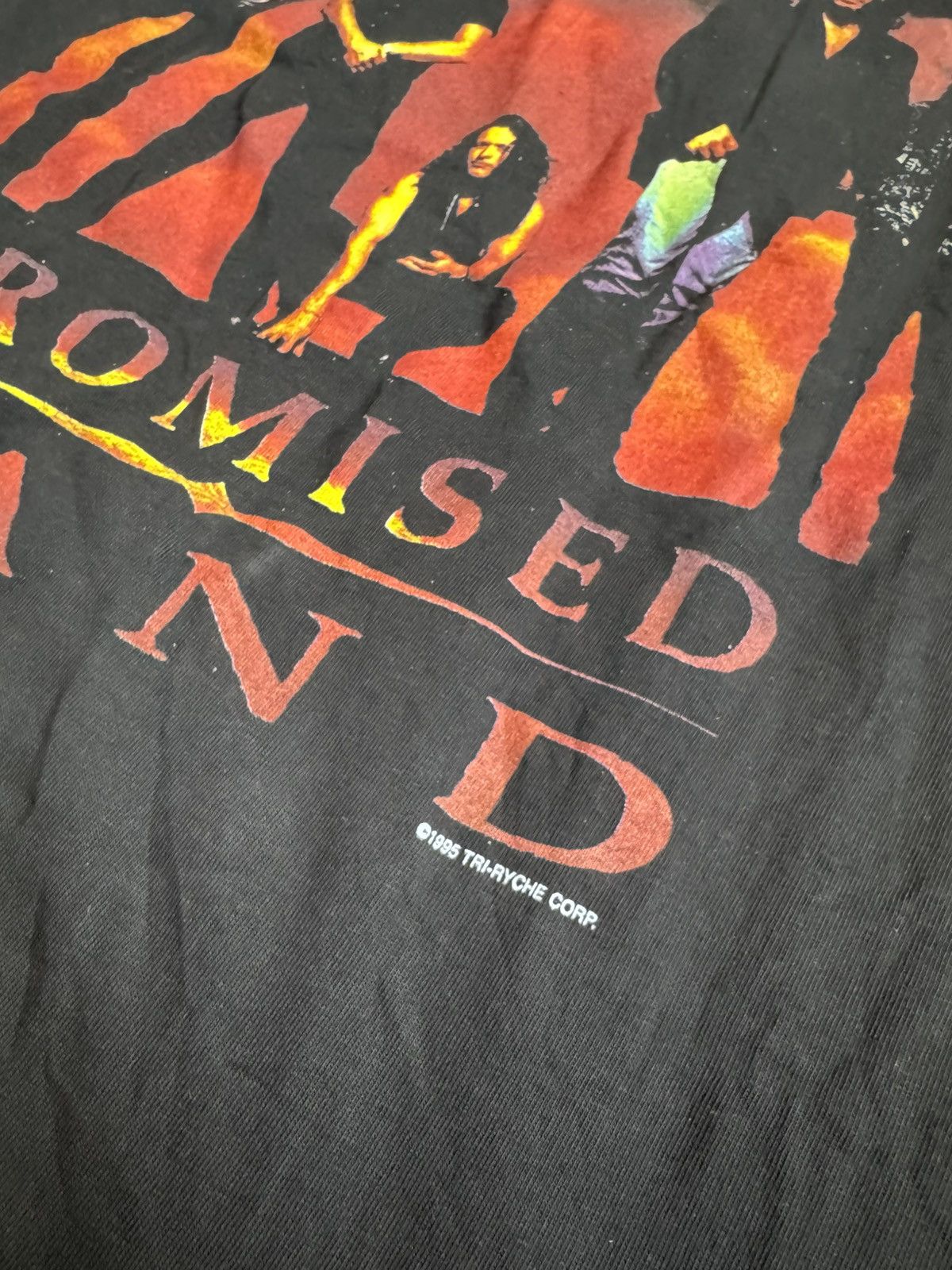 Band Tees Queensryche 1995 T-Shirt Vintage Made in USA Size US M / EU 48-50 / 2 - 3 Thumbnail