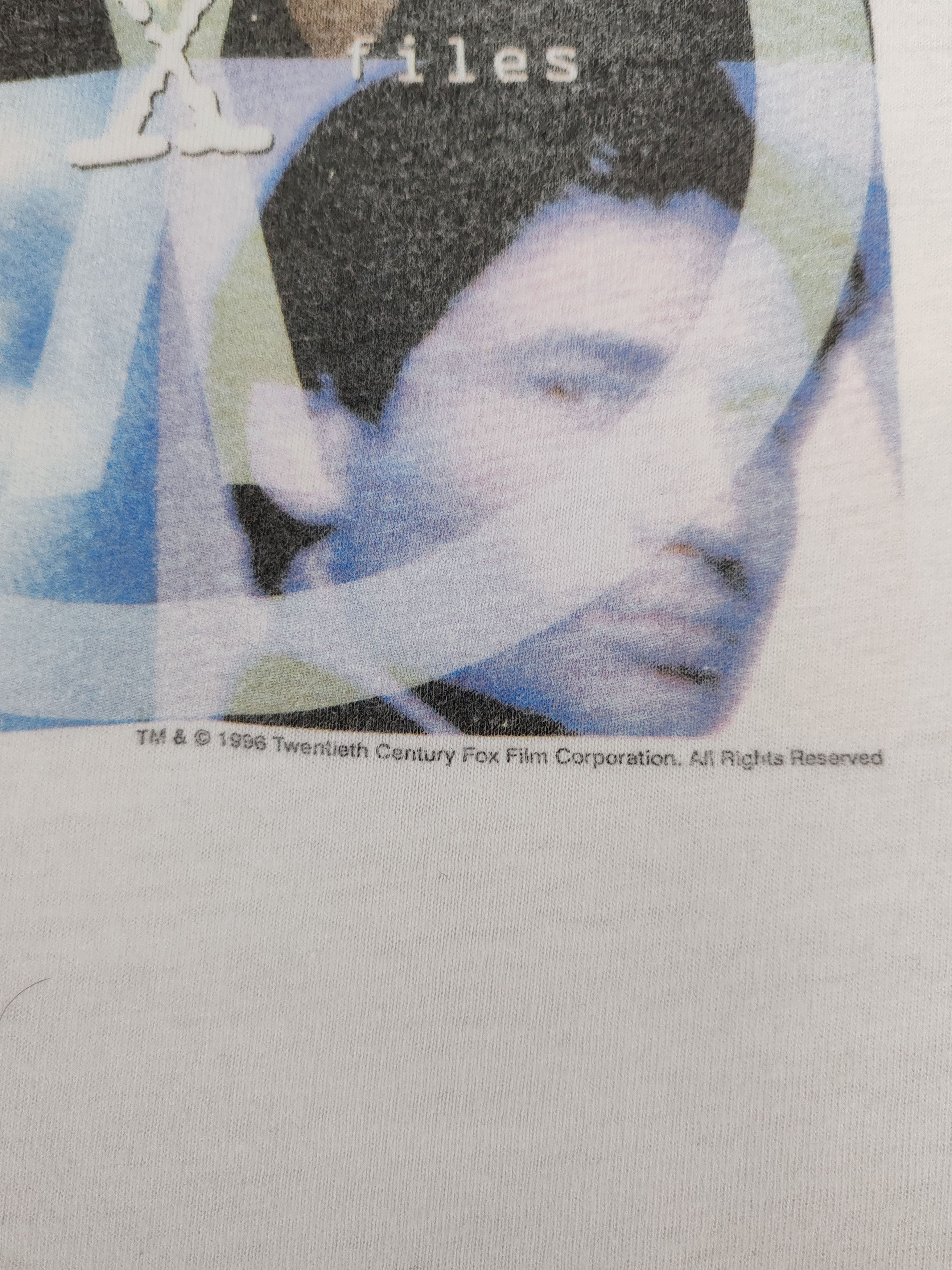 Expert Horror Vintage X-Files 1996 Movie Horror Tee Aliens Goosebumps Size US M / EU 48-50 / 2 - 3 Thumbnail