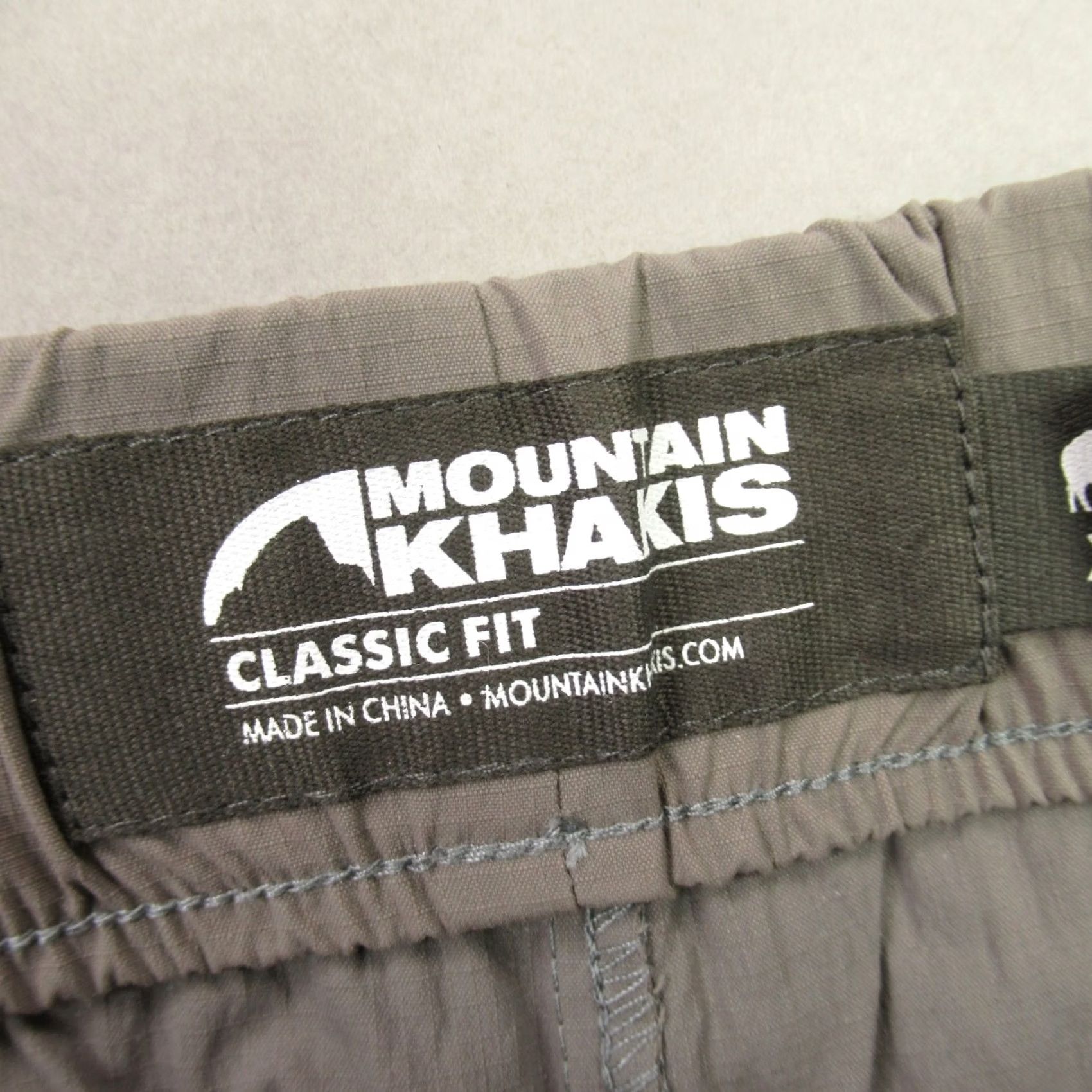 Mountain Khakis Mountain Khakis Shorts Mens XL Gray Chino Pockets Classic Fit Casual Outdoors Size US 36 / EU 52 - 3 Thumbnail