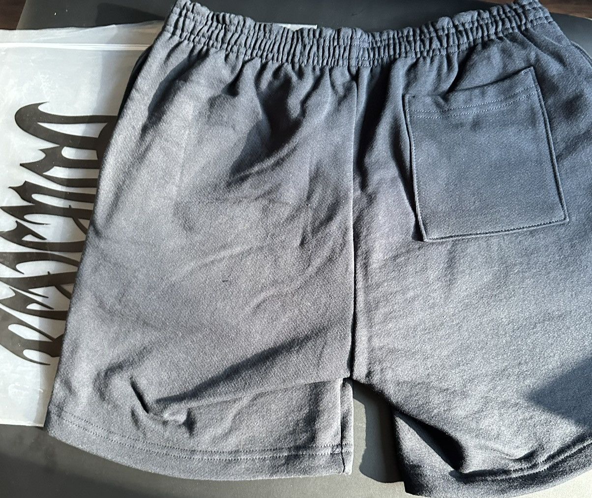 Revenge Paralysis Shorts Black/Navy Blue Size US 30 / EU 46 - 2 Thumbnail