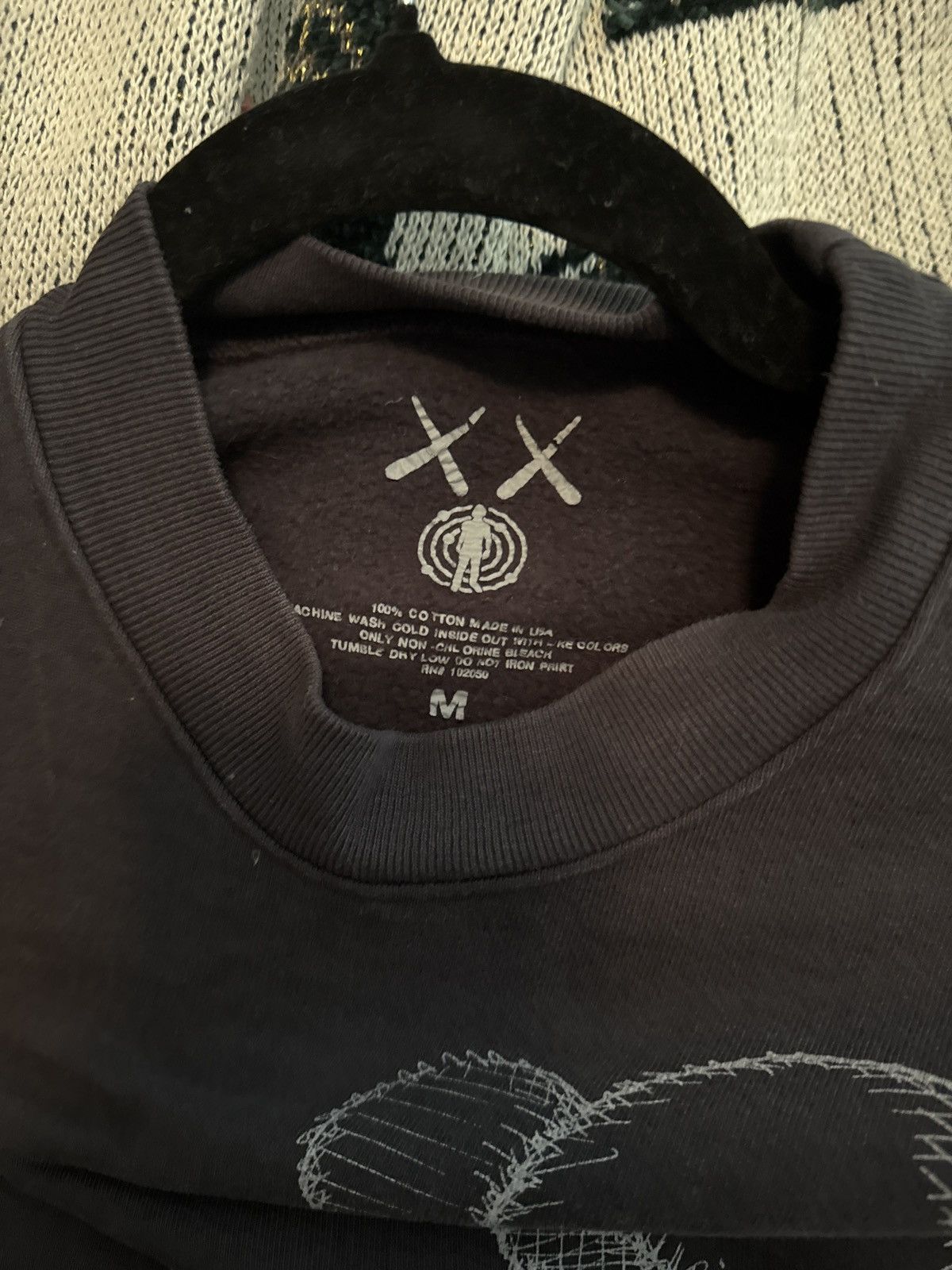 Kaws × Kid Cudi Kaws KAWS for Kid Cudi Moon Man Sweatshirt Medium Size US M / EU 48-50 / 2 - 2 Thumbnail
