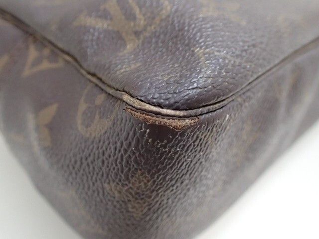 Louis Vuitton LV Trousse Toilette 28 Cosmetic Pouch Monogram M47522 Size ONE SIZE - 7 Thumbnail