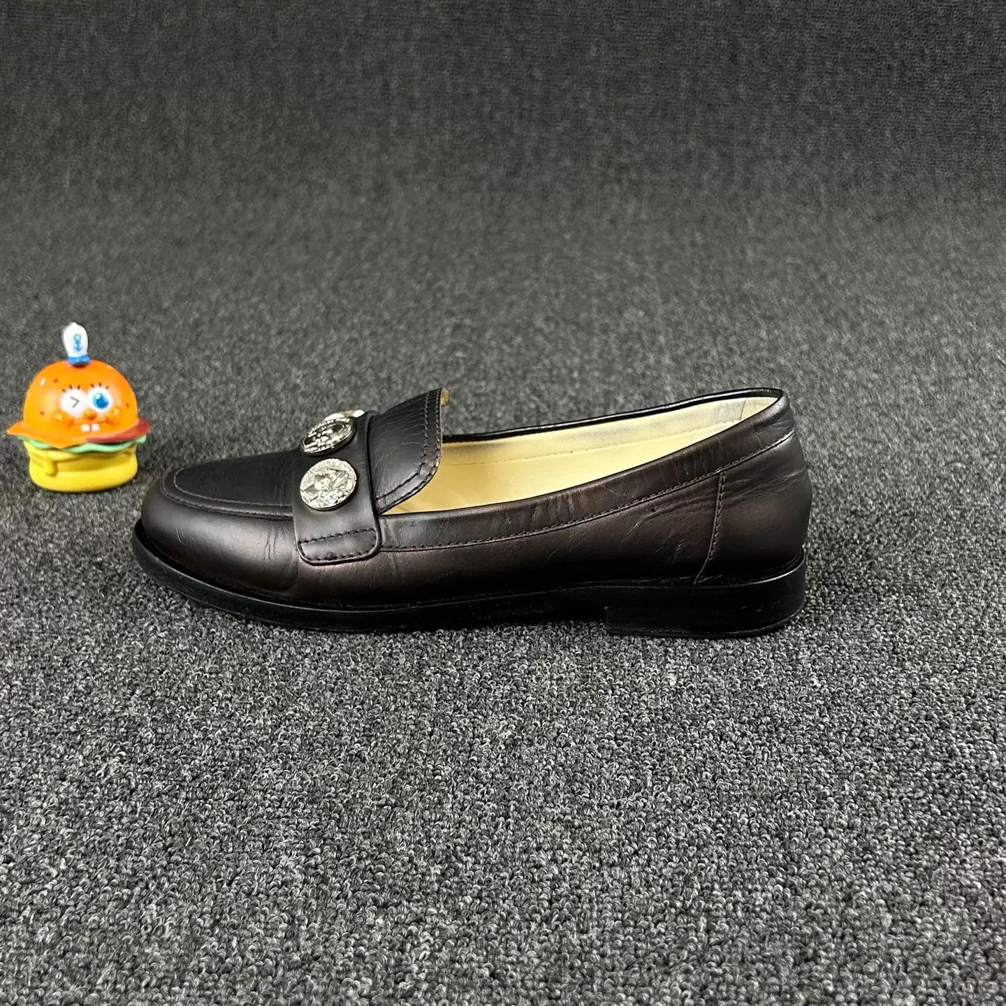 Chanel Chanel Black Classic Metal Buckle Loafer 36 HB6793 Size US 5.5 / IT 35.5 - 3 Thumbnail