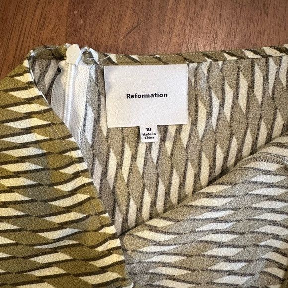 Reformation Reformation Green and White Patterned Mini Skirt Size 31" - 2 Thumbnail