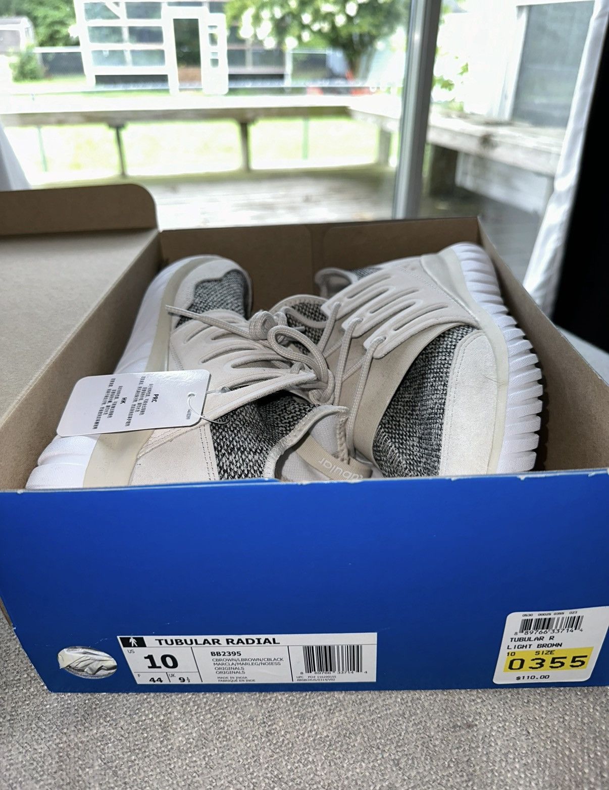 Adidas Adidas Tubular Radial Size US 10 / EU 43 - 7 Thumbnail