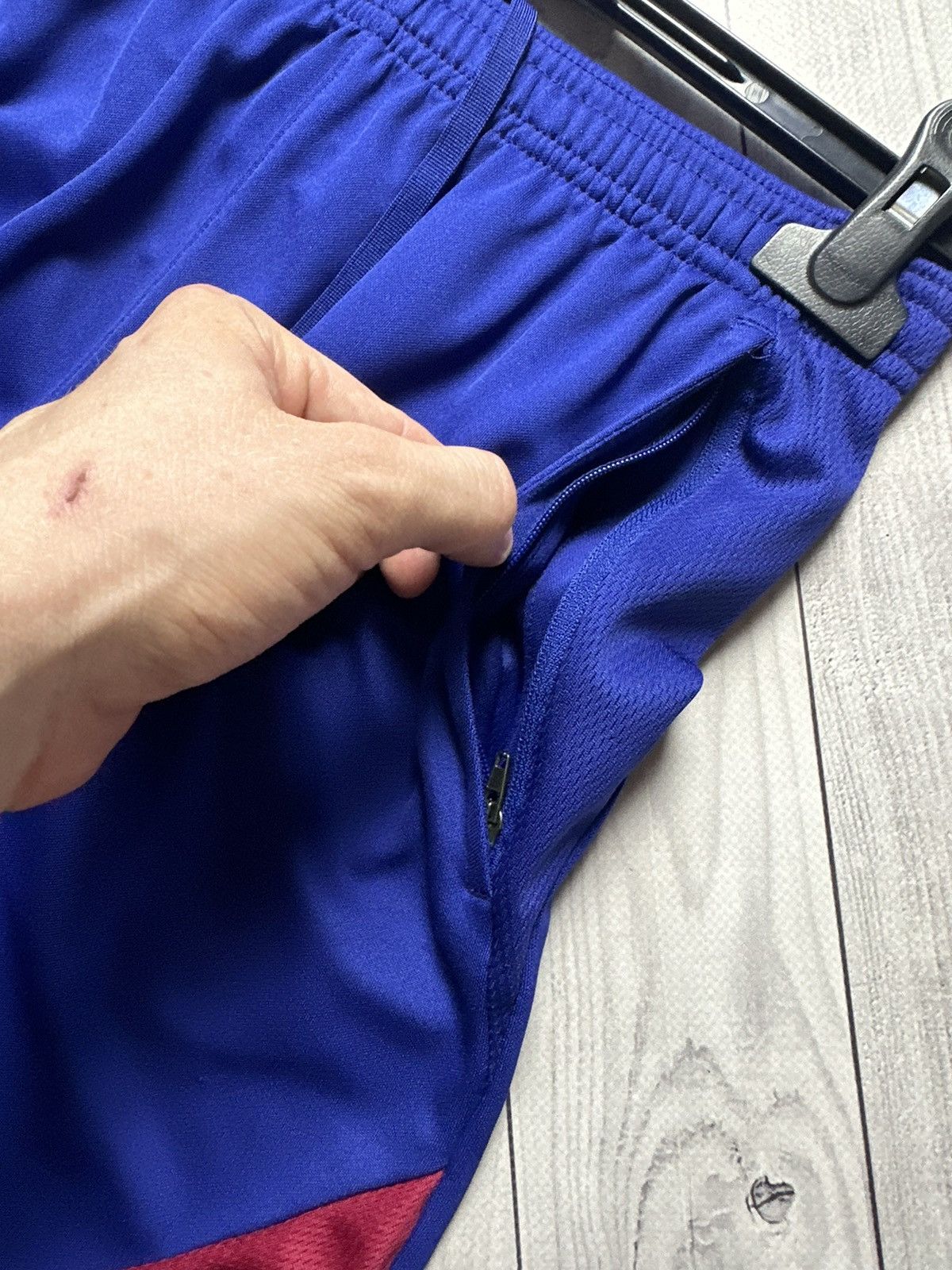Nike Nike Barcelona soccer shorts size Xs rare logo Size US 28 / EU 44 - 5 Thumbnail