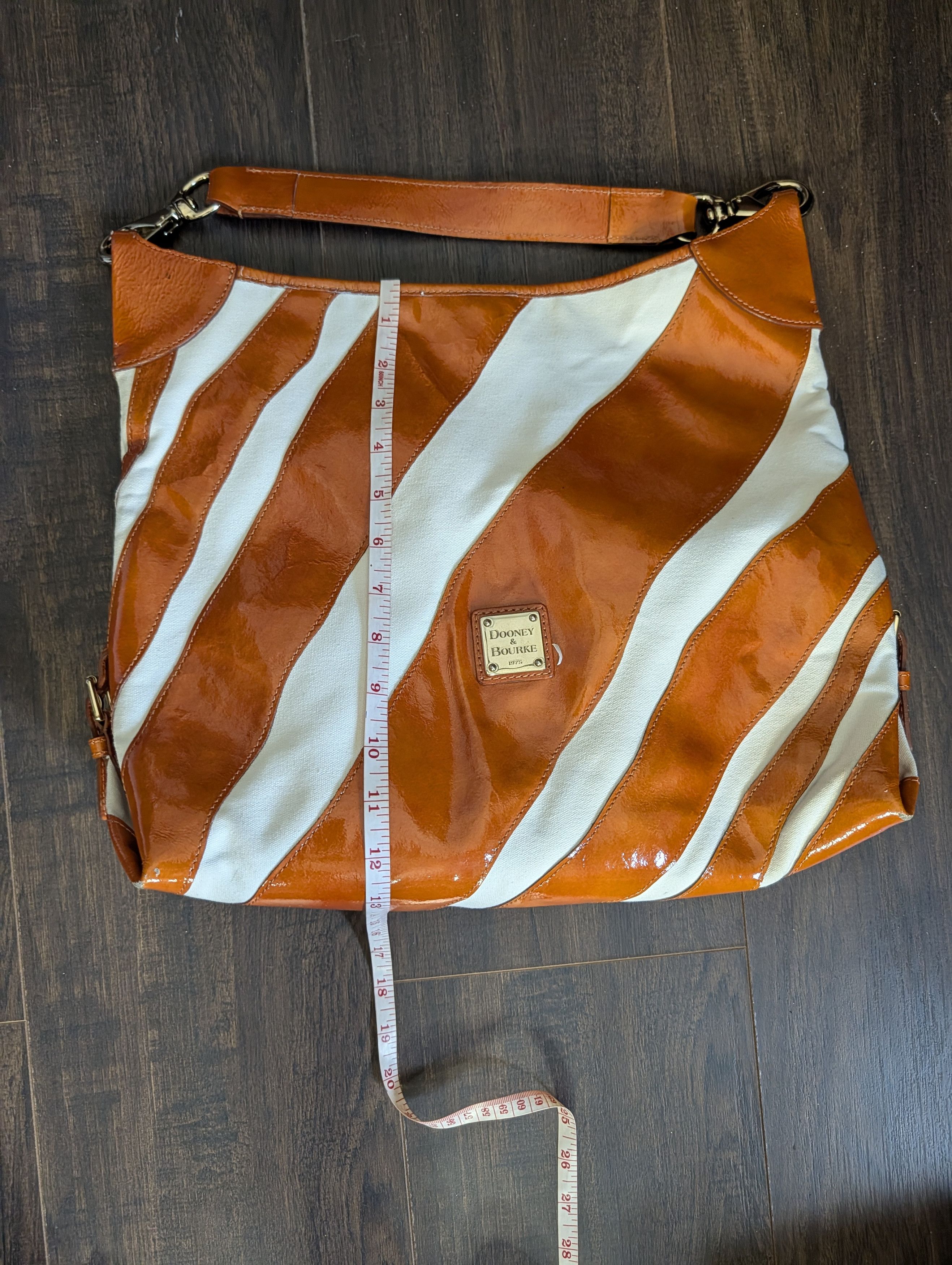 Dooney & Bourke Orange patent / white canvas striped handbag large Size ONE SIZE - 19 Thumbnail