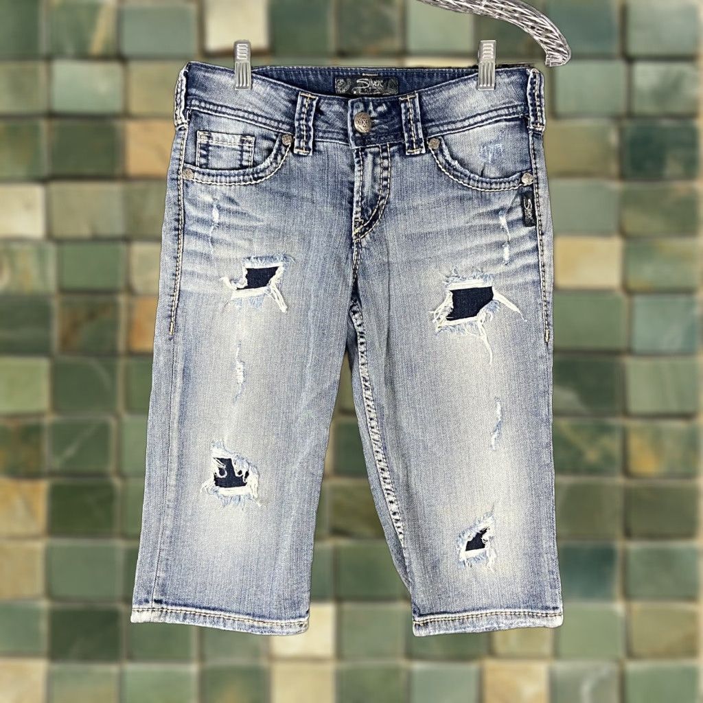 Silver Jeans Co. SILVER JEANS Suki Flap Bermuda Distressed Jean Shorts Blue Women’s 26 Size 26" / US 2 / IT 38 - 1 Thumbnail