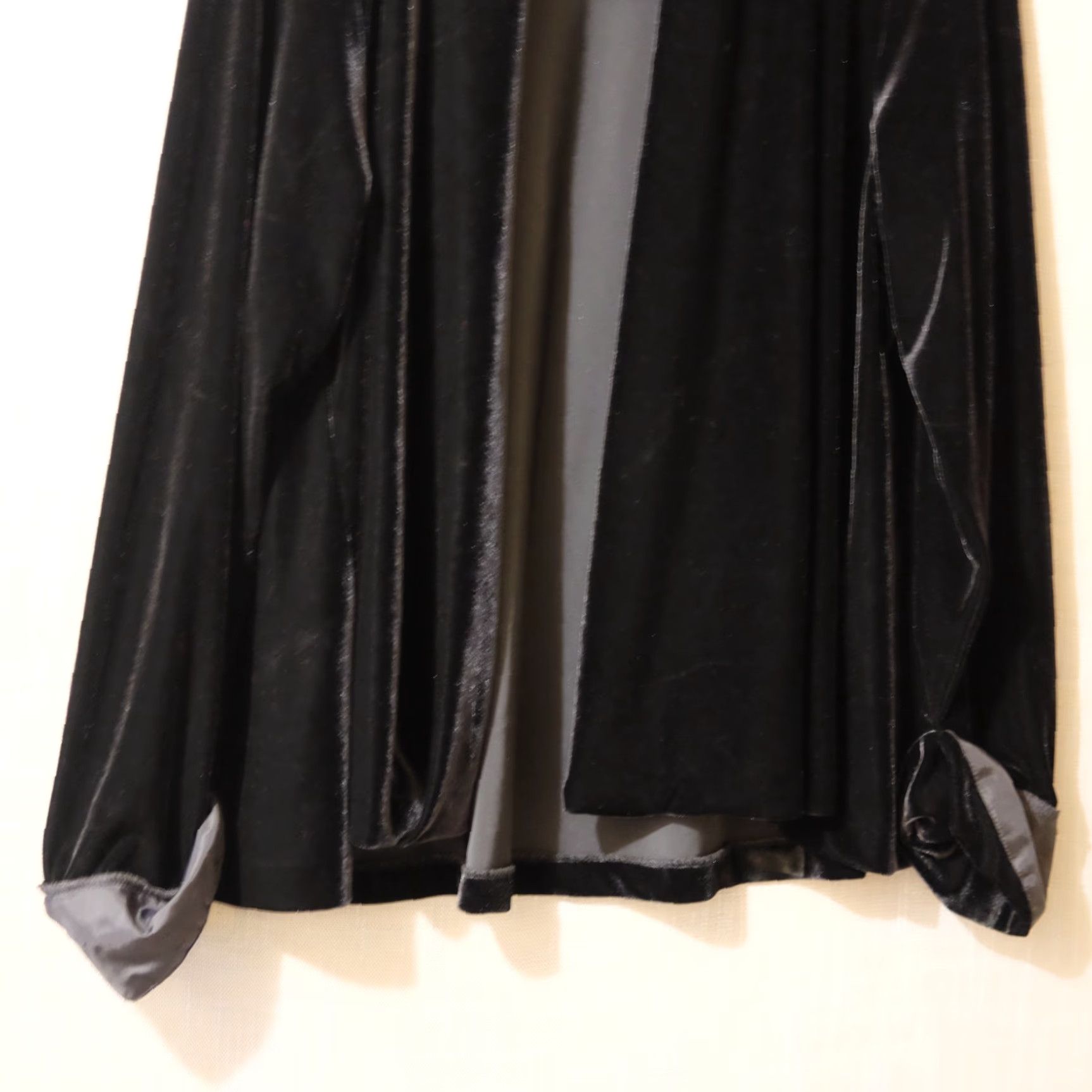 Vintage VINTAGE Fashion Bug Velvet Velour Open Front Cardigan Shawl Collar 18/20W Womens Cardigan Black Velvet 18/20W Holiday Formal Evening Wear Mens? Size XXL / US 16-18 / IT 52-54 - 3 Thumbnail