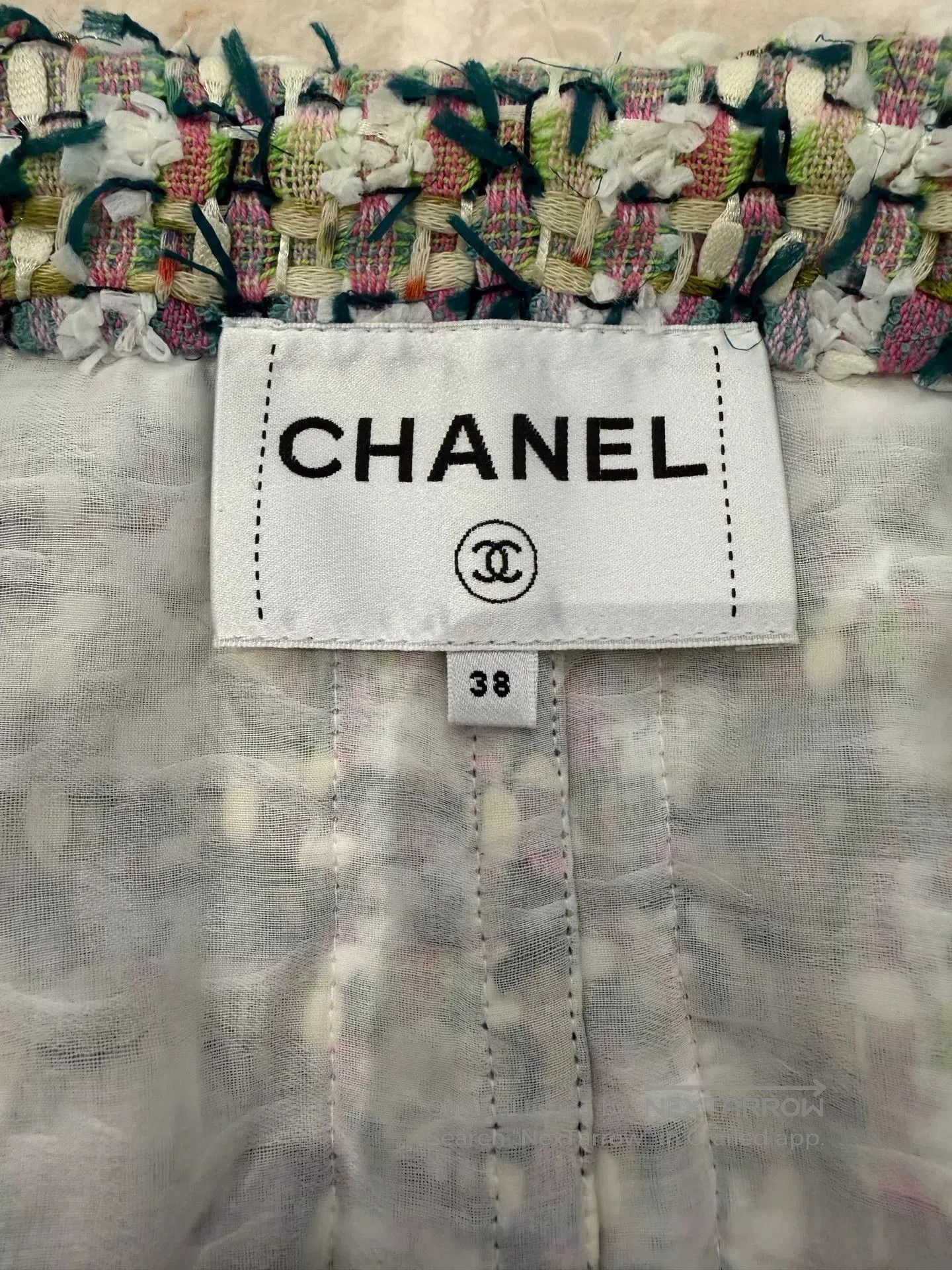 Chanel Chanel 18c Tweed Jacket Size 38. Size M / US 6-8 / IT 42-44 - 3 Thumbnail