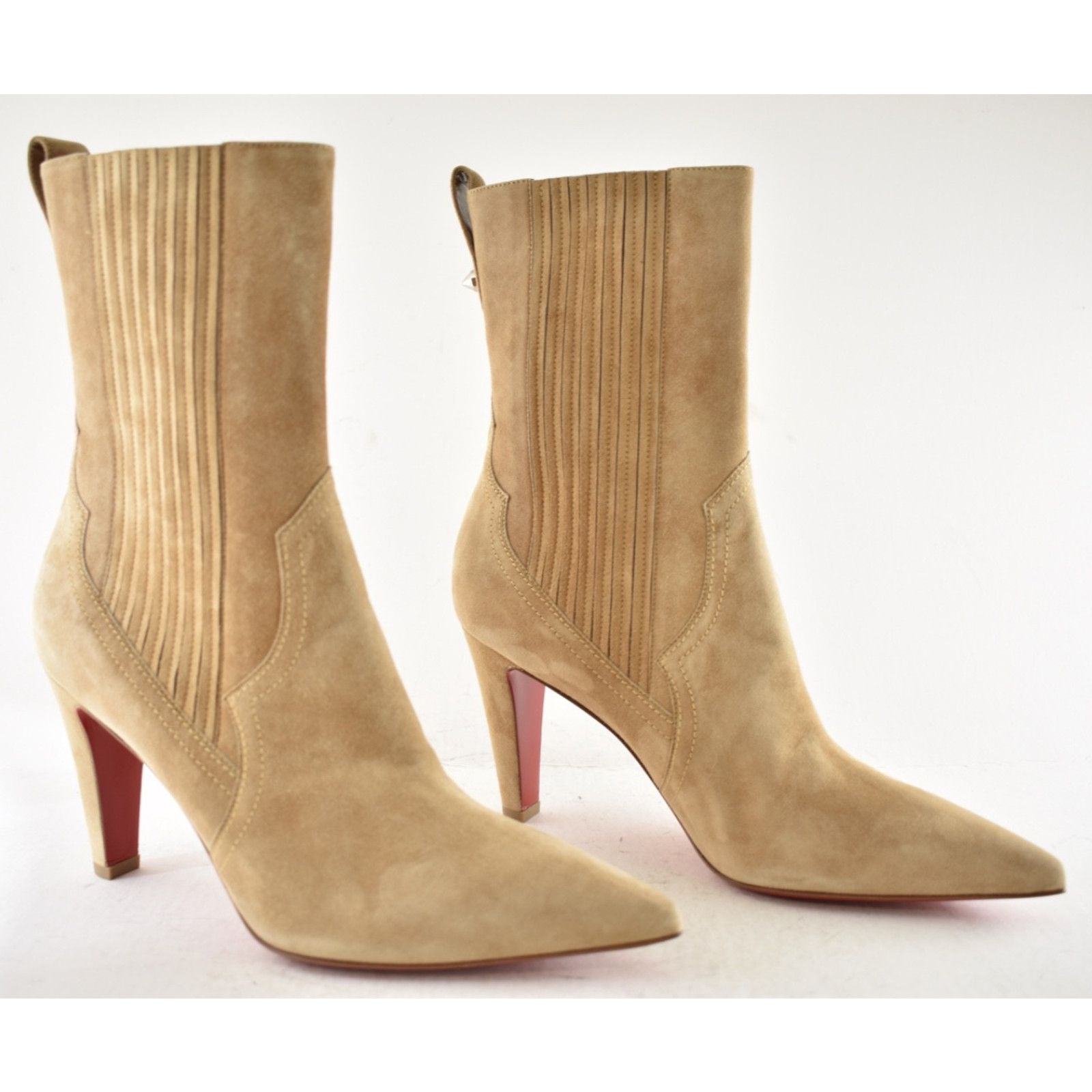 Christian Louboutin Christian Louboutin Santigag 85 Beige Suede Ankle Boot 39.5 Size US 9.5 / IT 39.5 - 4 Thumbnail