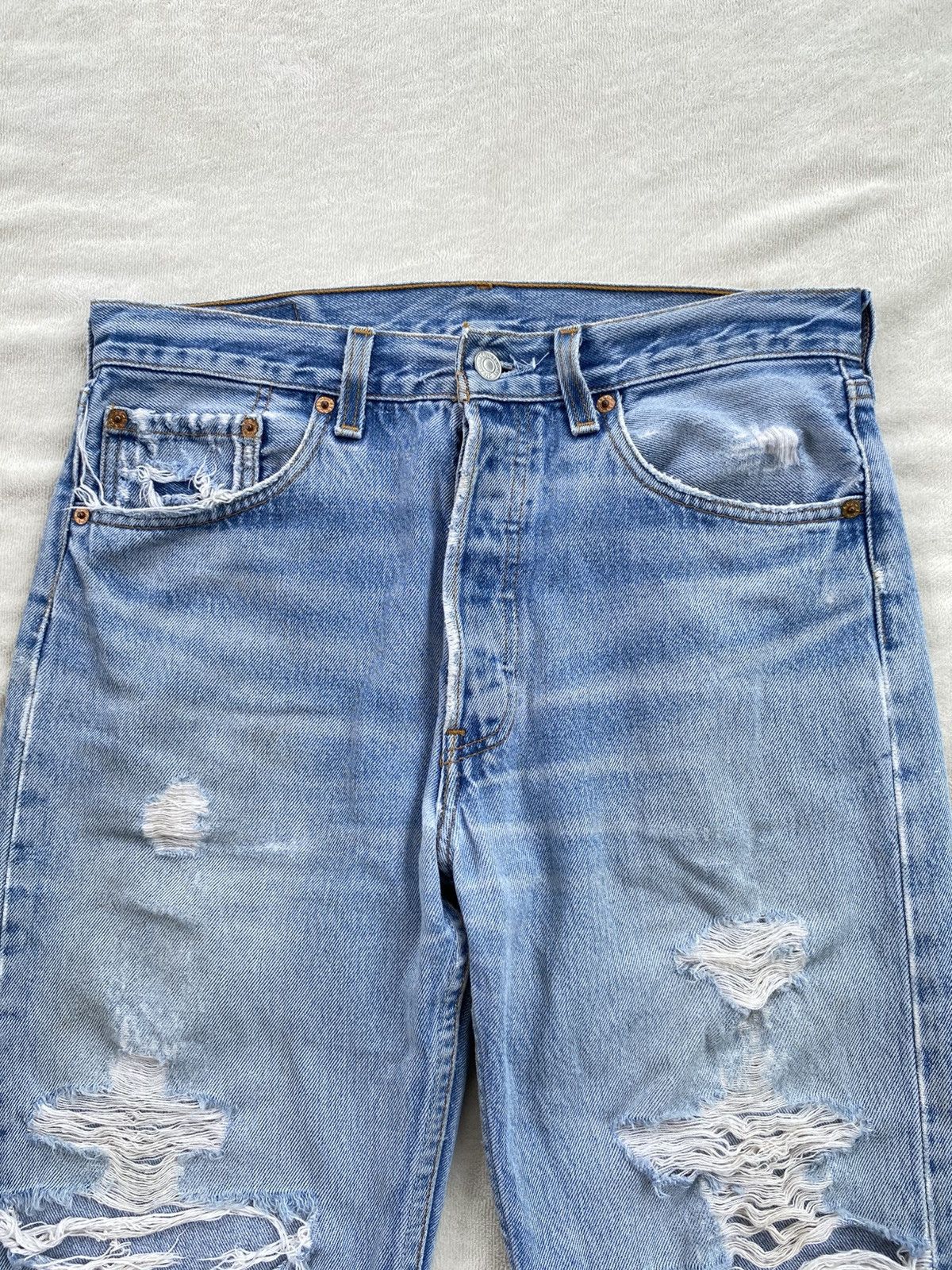 Levi's VINTAGE LEVIS 501xx DISTRESSED JEANS PANTS Size US 33 - 2 Thumbnail