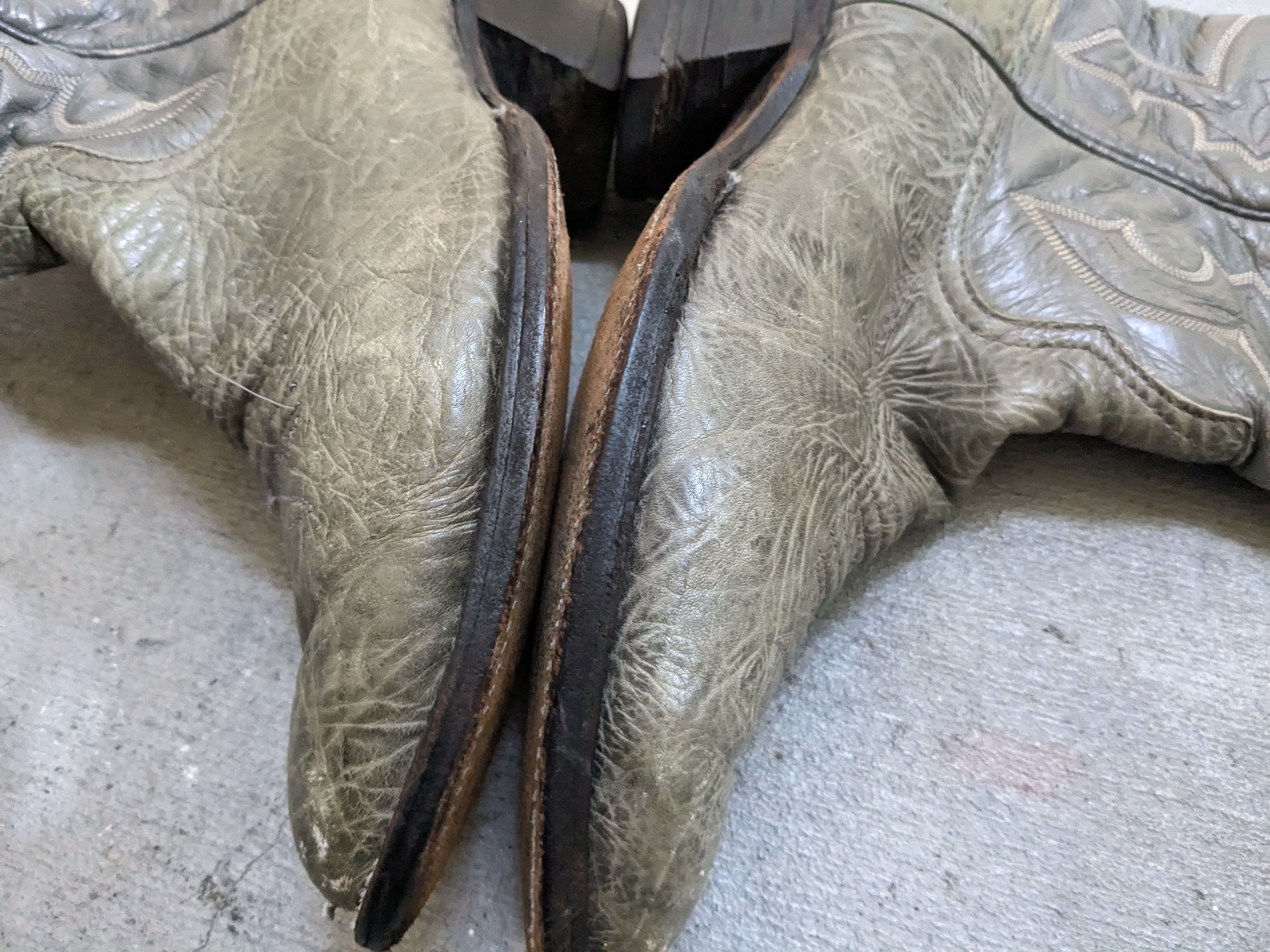 Larry Mahan Larry Mahan Cowboy Boots Olive Green Gray Leather 10 M Size US 10 / EU 43 - 10 Thumbnail