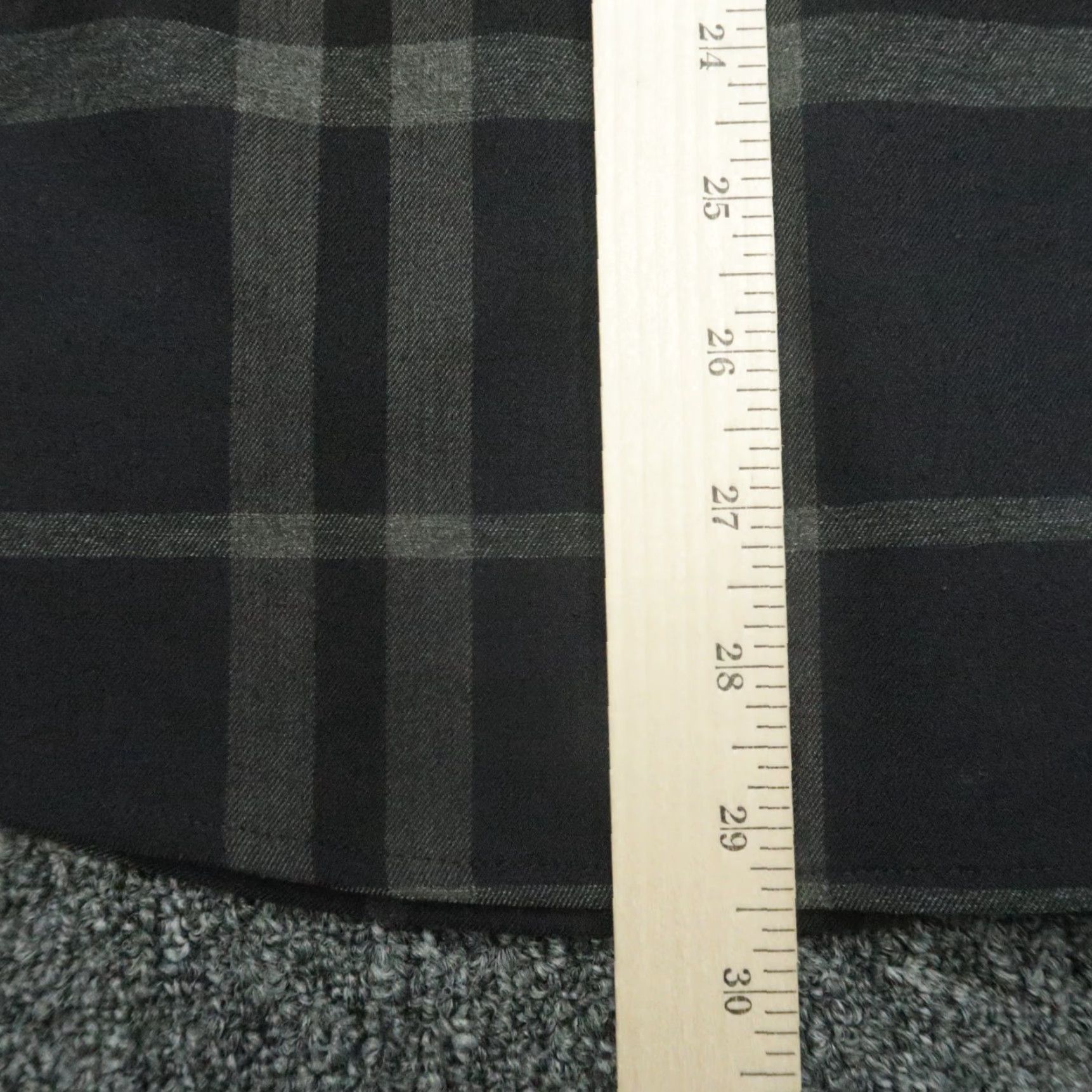 Mizzen+Main Mizzen+Main Shirt Men XL Gray Plaid Lightweight Flannel Button-Down Collar, Regular Fit, Long Sleeve, Button, Polyester Spandex Visco… Size US XL / EU 56 / 4 - 7 Thumbnail