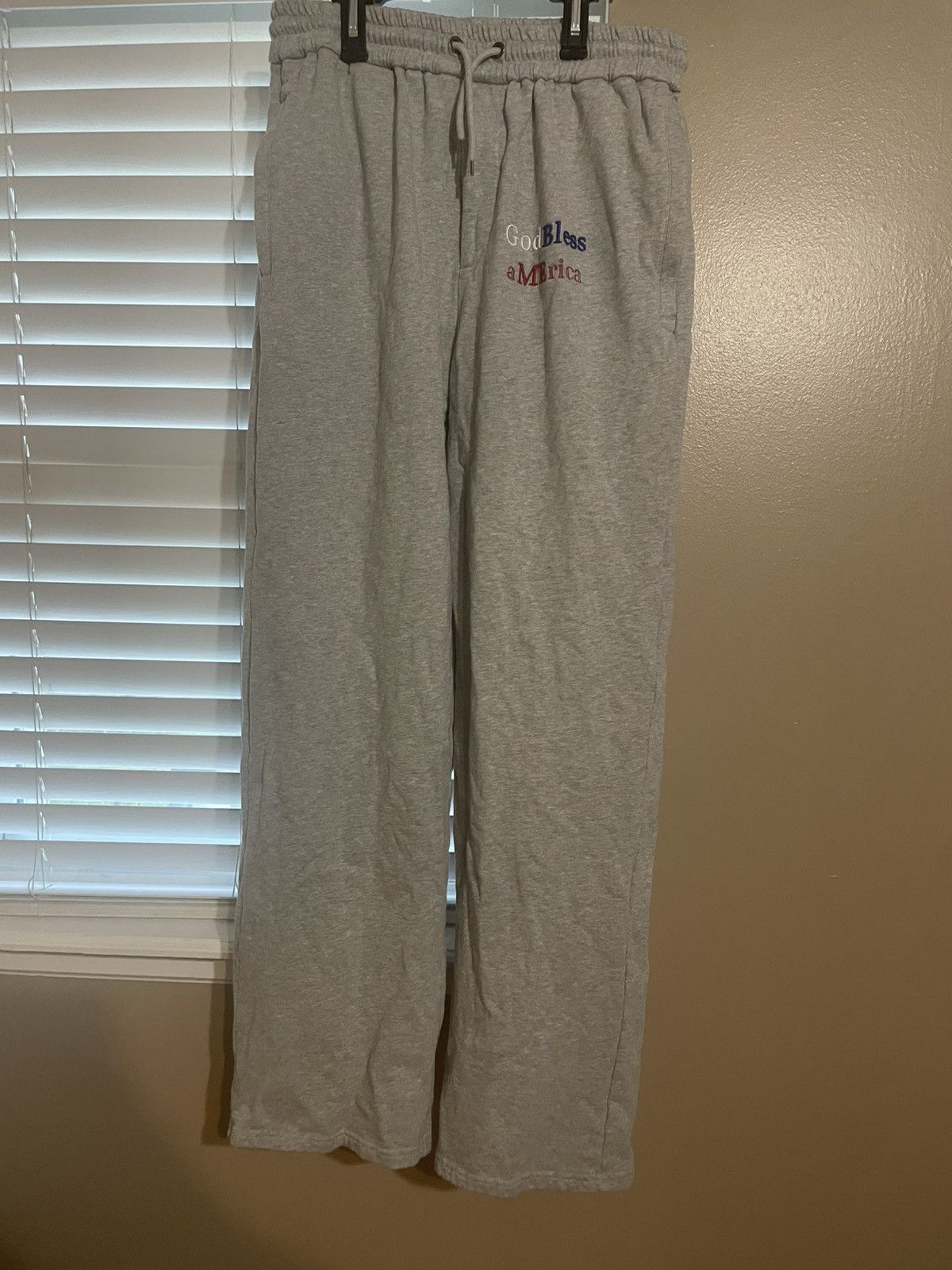 Balenciaga Modern military god bless aMErica sweatpants Size US 38 / EU 54 - 1 Thumbnail