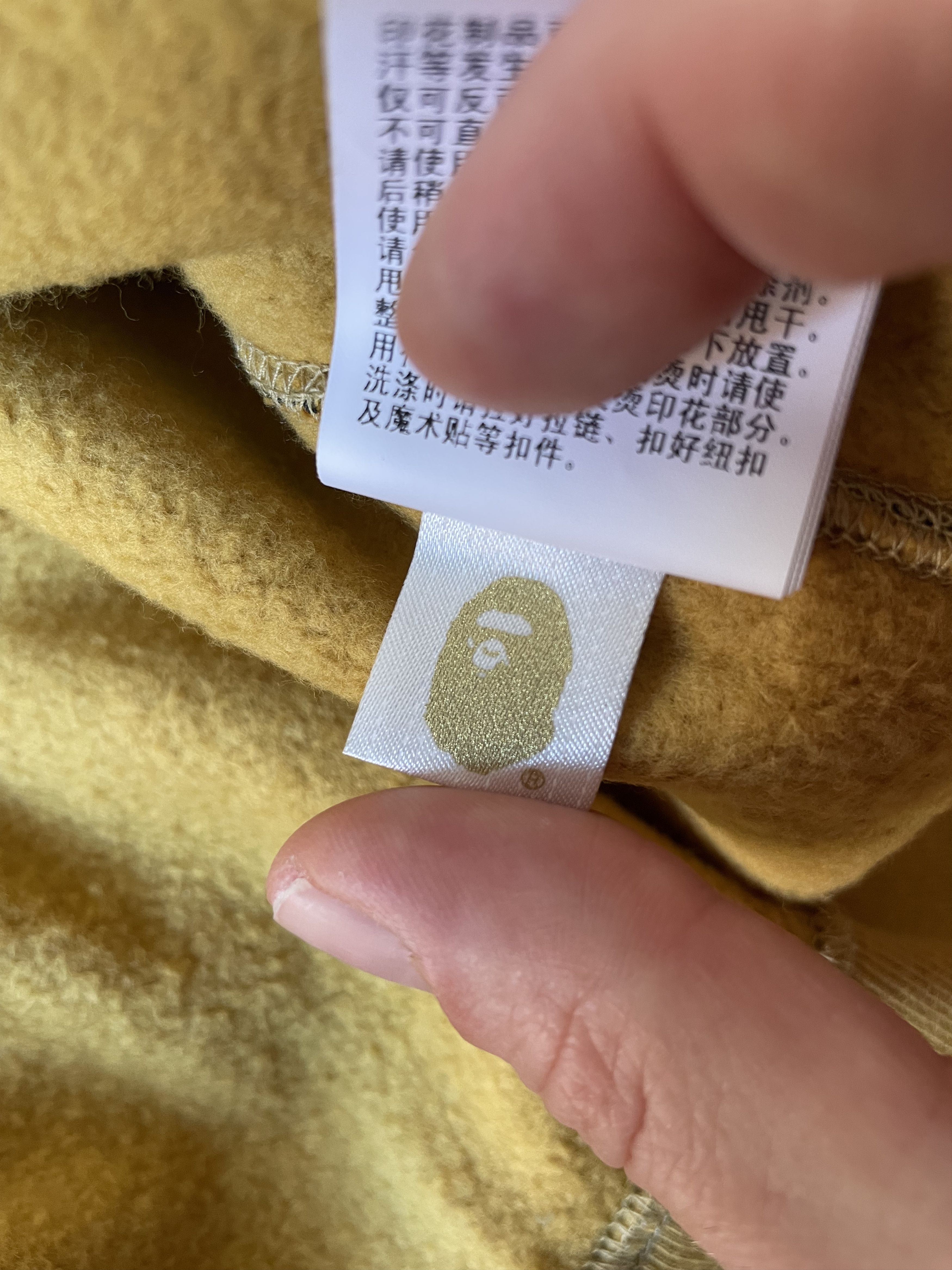 Bape 1ST CAMO SHARK FULL ZIP HOODIE (2022) Size US XXL / EU 58 / 5 - 7 Thumbnail