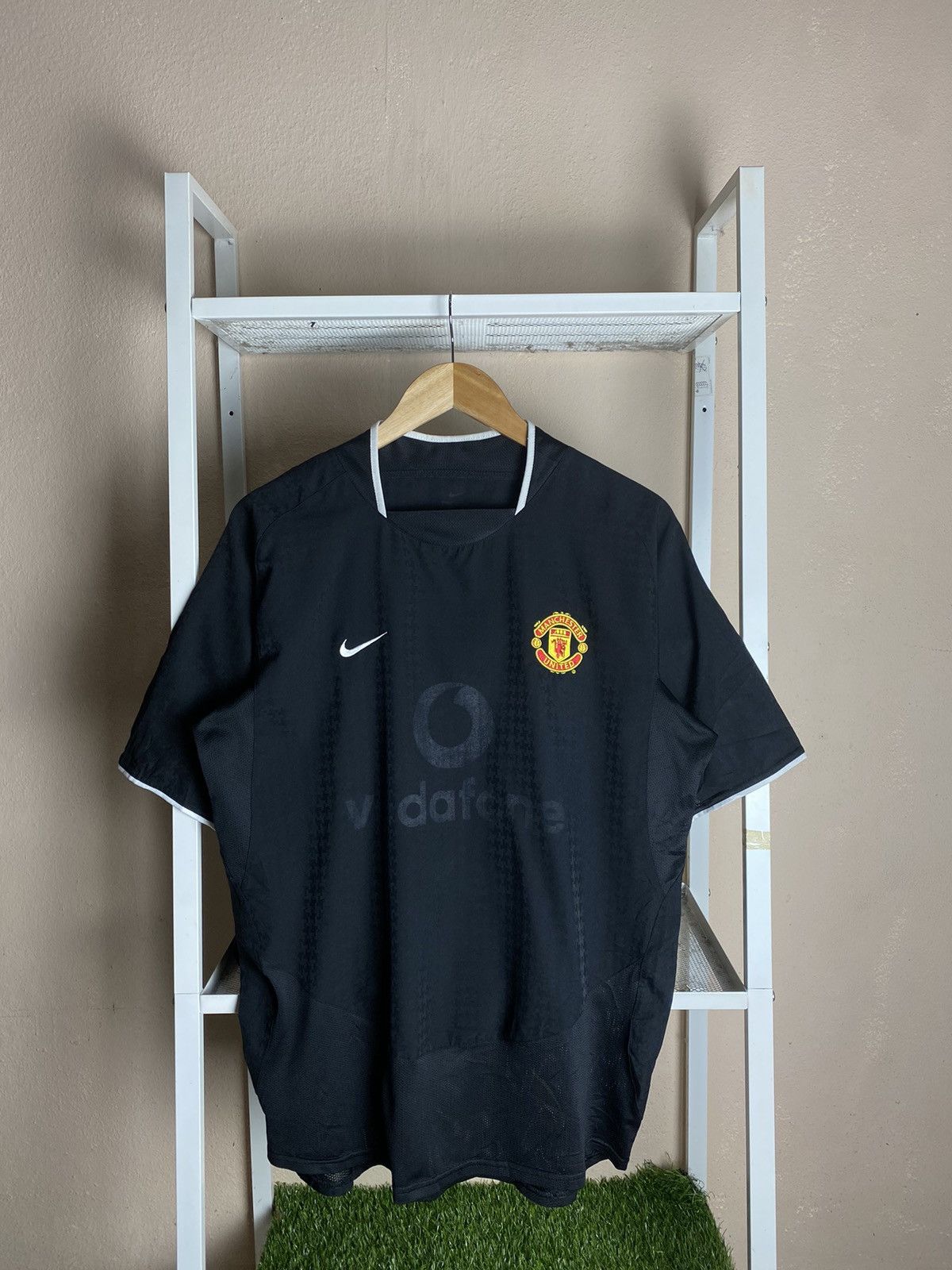 Nike Vintage Manchester United Away Kit 2004/2005 Jersey Size US M / EU 48-50 / 2 - 1 Thumbnail