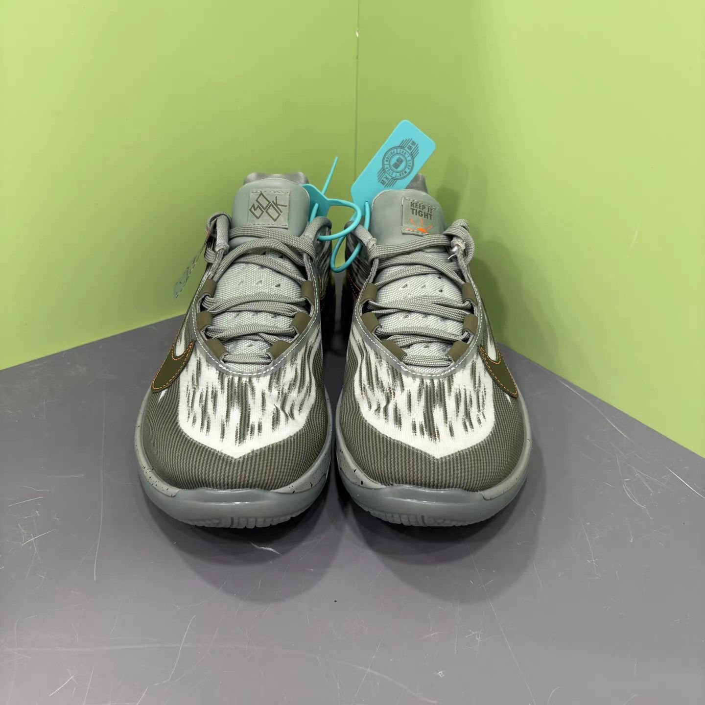 Nike Nike Air Zoom GT Cut 2 Devin Booker PE Basketball Shoes K15 Size US 12 / EU 45 - 2 Thumbnail
