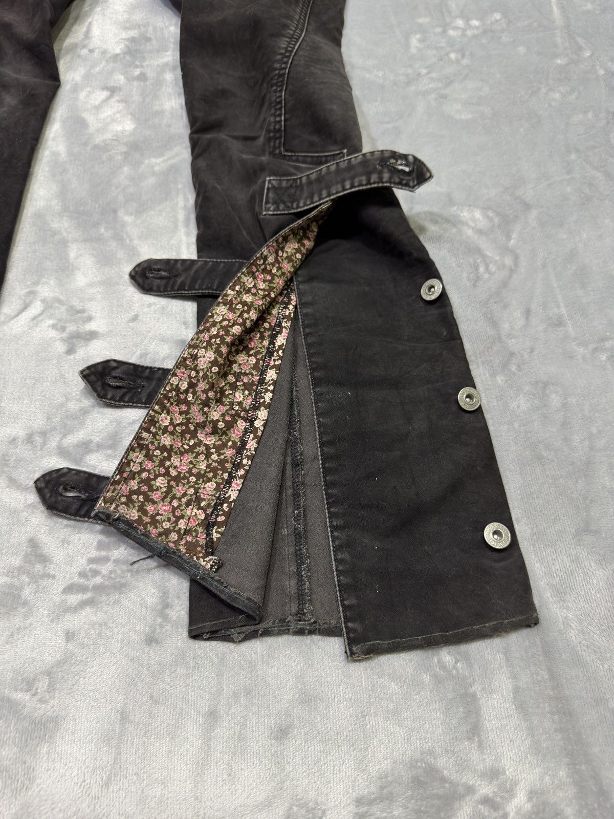 Morgan Homme Japanese brand x Morgan Homme strap bondage flared trousers Size US 31 - 6 Thumbnail