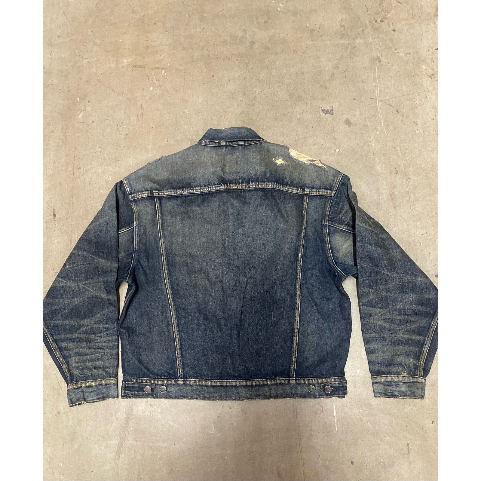 Gap Gap Men - Destroyed Jean Jacket / size M / NWOT Size US M / EU 48-50 / 2 - 2 Thumbnail