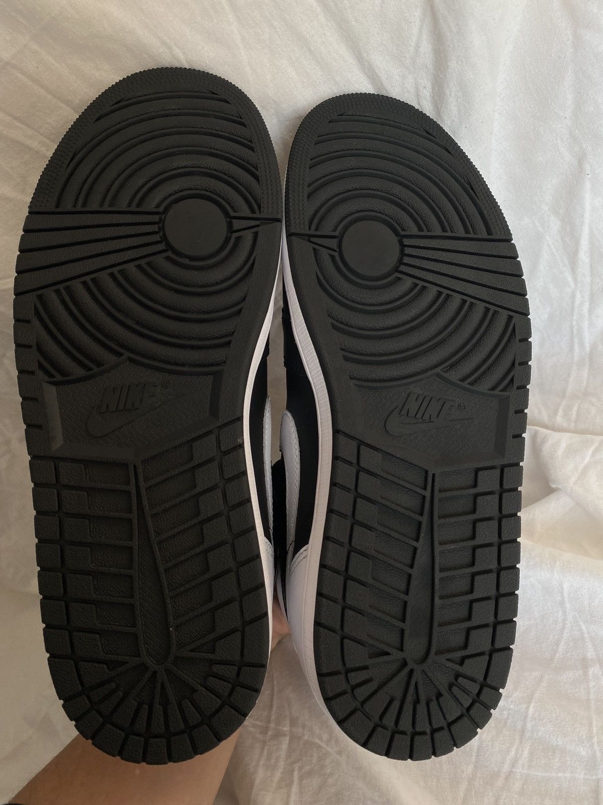Jordan Brand Nike Air Jordan One Black and White Size US 10 / EU 43 - 7 Thumbnail