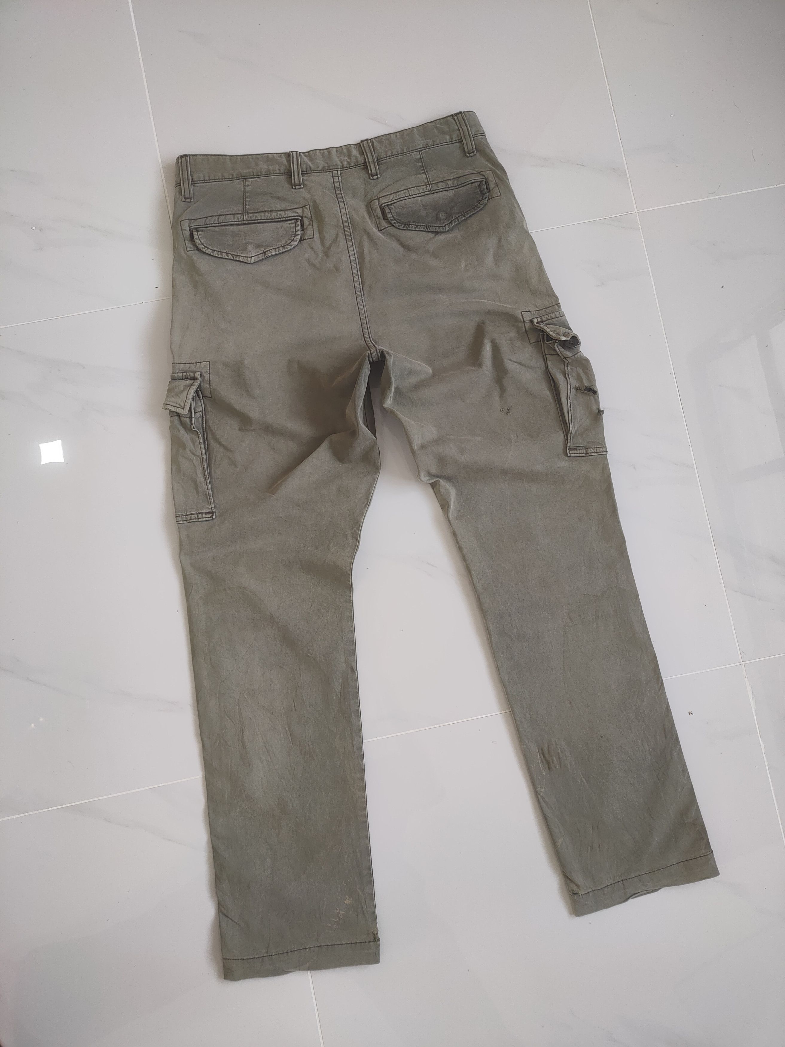 Japanese Brand VINTAGE JAPANESE FADED WORKWEAR CARGO PANTS Size US 31 - 8 Thumbnail